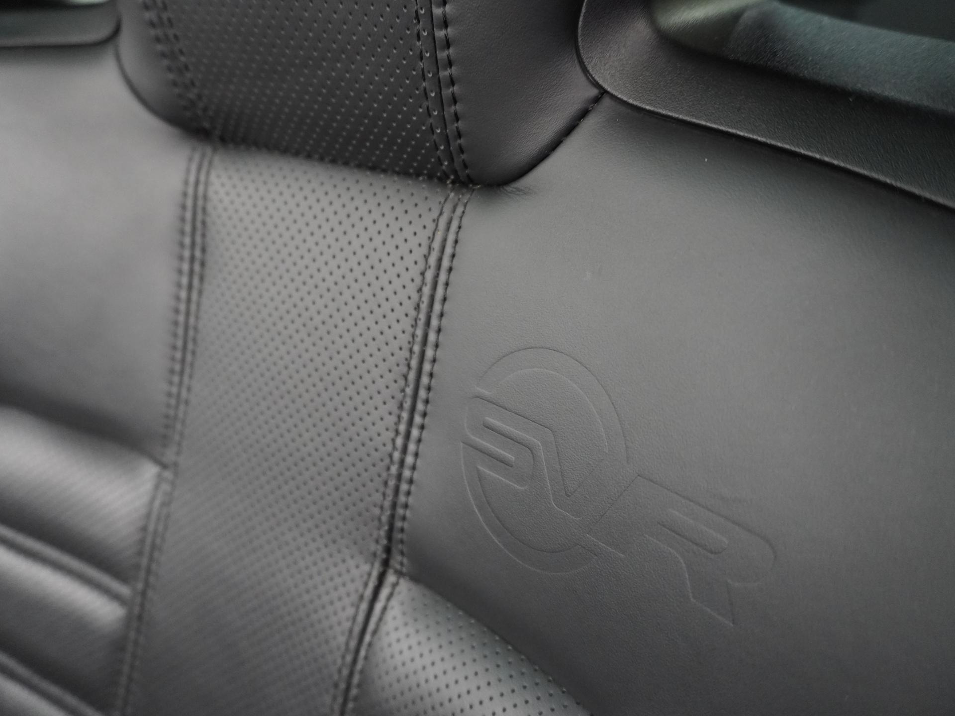 Land Rover Range Rover Sport 5.0 V8 Supercharged SVR 21