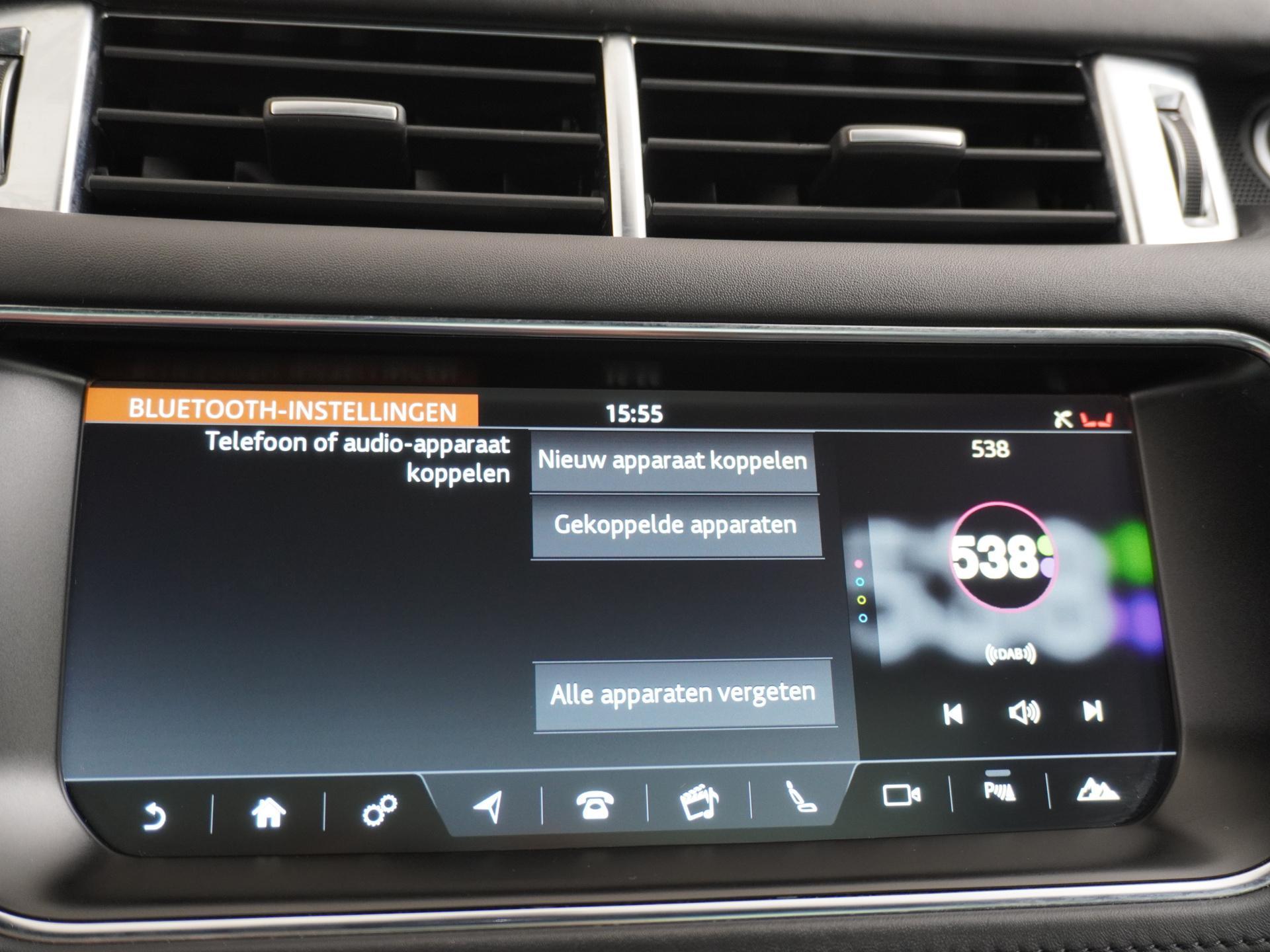 Land Rover Range Rover Sport 5.0 V8 Supercharged SVR 38