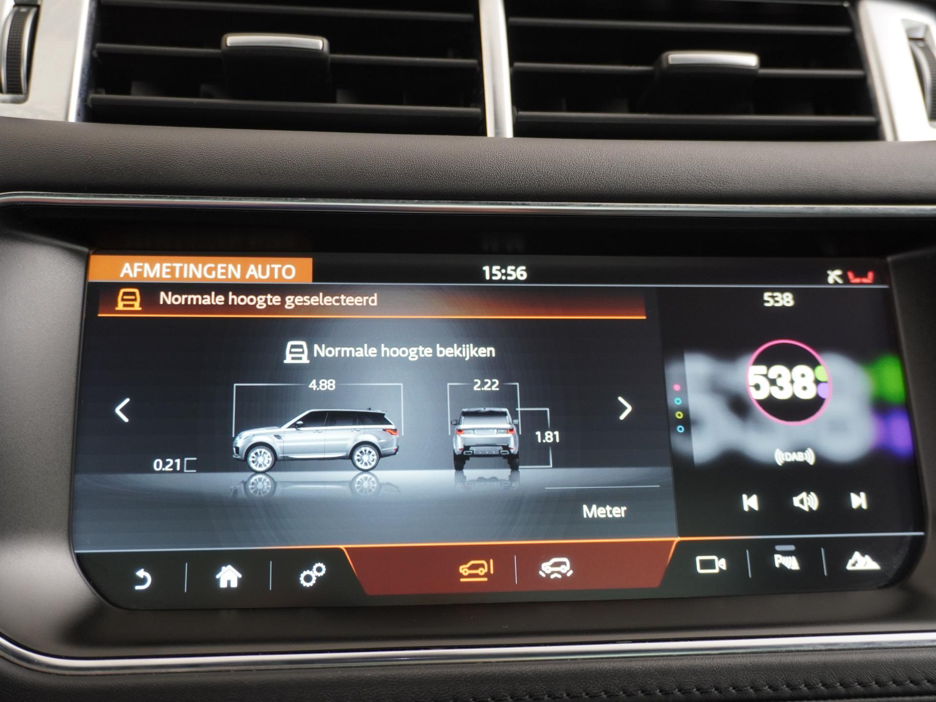 Land Rover Range Rover Sport 5.0 V8 Supercharged SVR 40