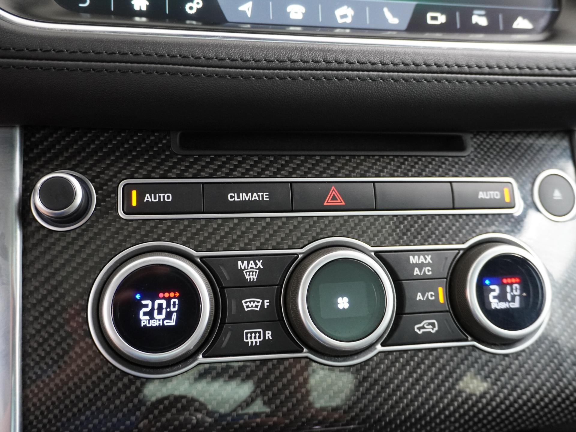 Land Rover Range Rover Sport 5.0 V8 Supercharged SVR 45