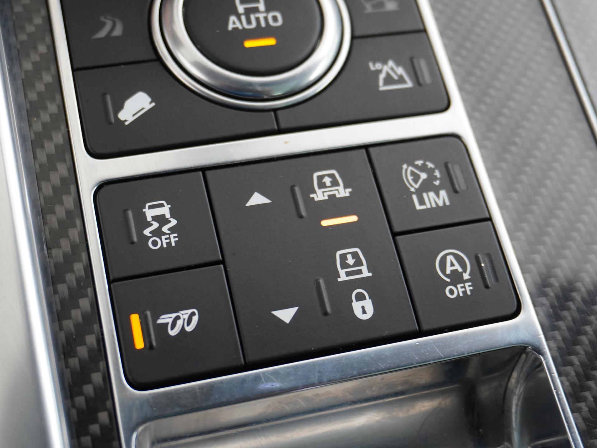 Land Rover Range Rover Sport 5.0 V8 Supercharged SVR 48