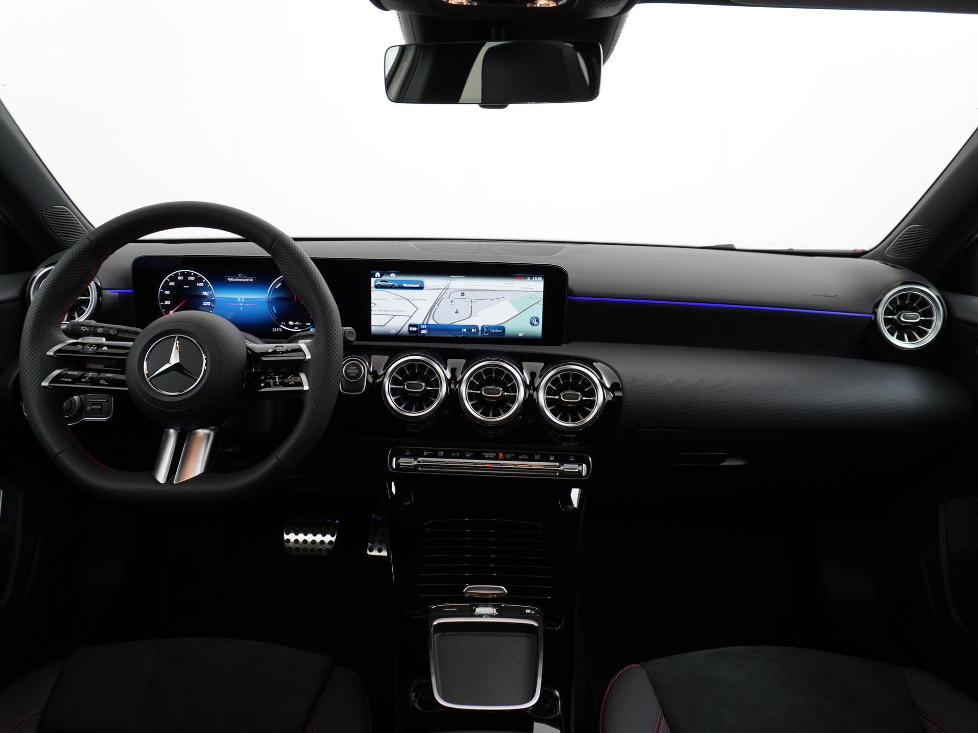 Mercedes-Benz A-Klasse 250 e Star Edition AMG Line 23