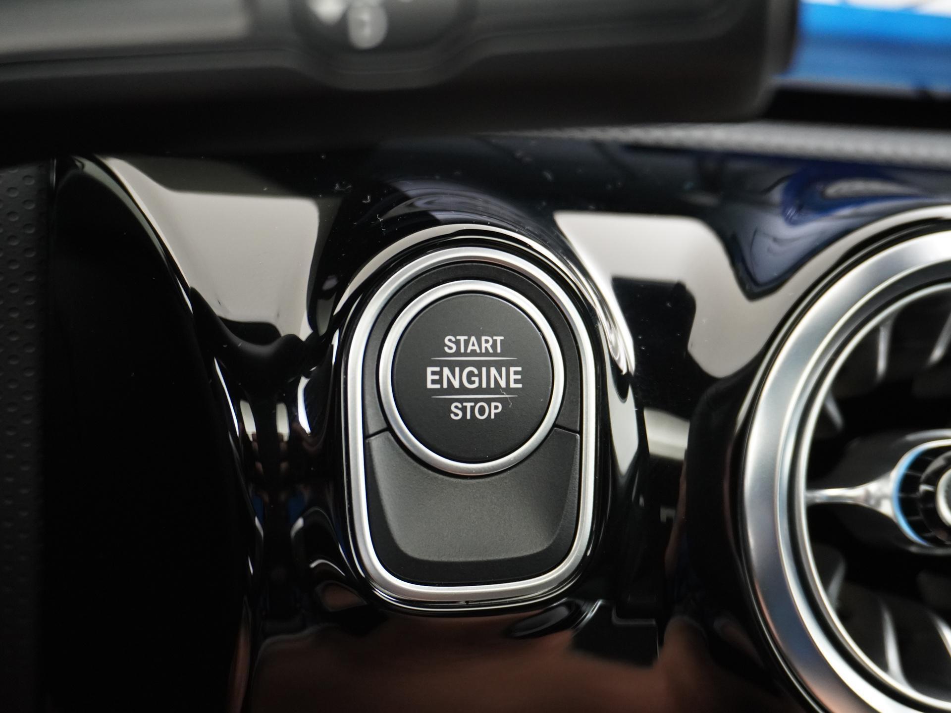 Mercedes-Benz A-Klasse 250 e Star Edition AMG Line 29