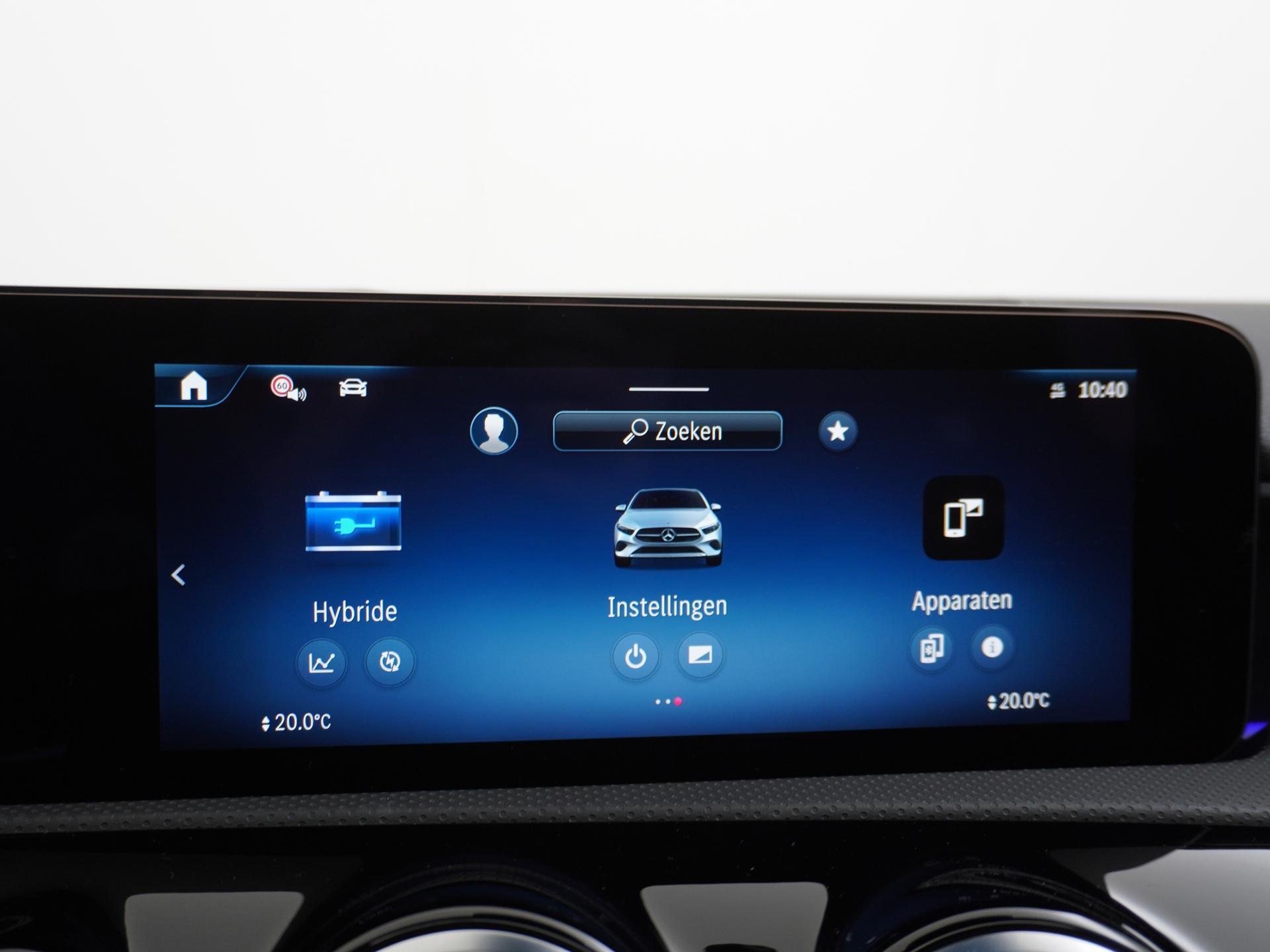 Mercedes-Benz A-Klasse 250 e Star Edition AMG Line 35