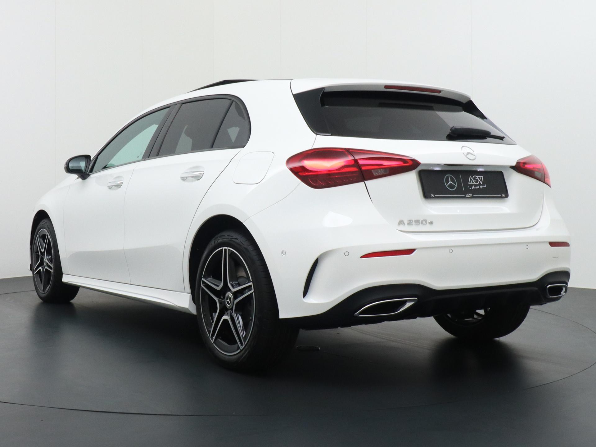 Mercedes-Benz A-Klasse 250 e Star Edition AMG Line 4