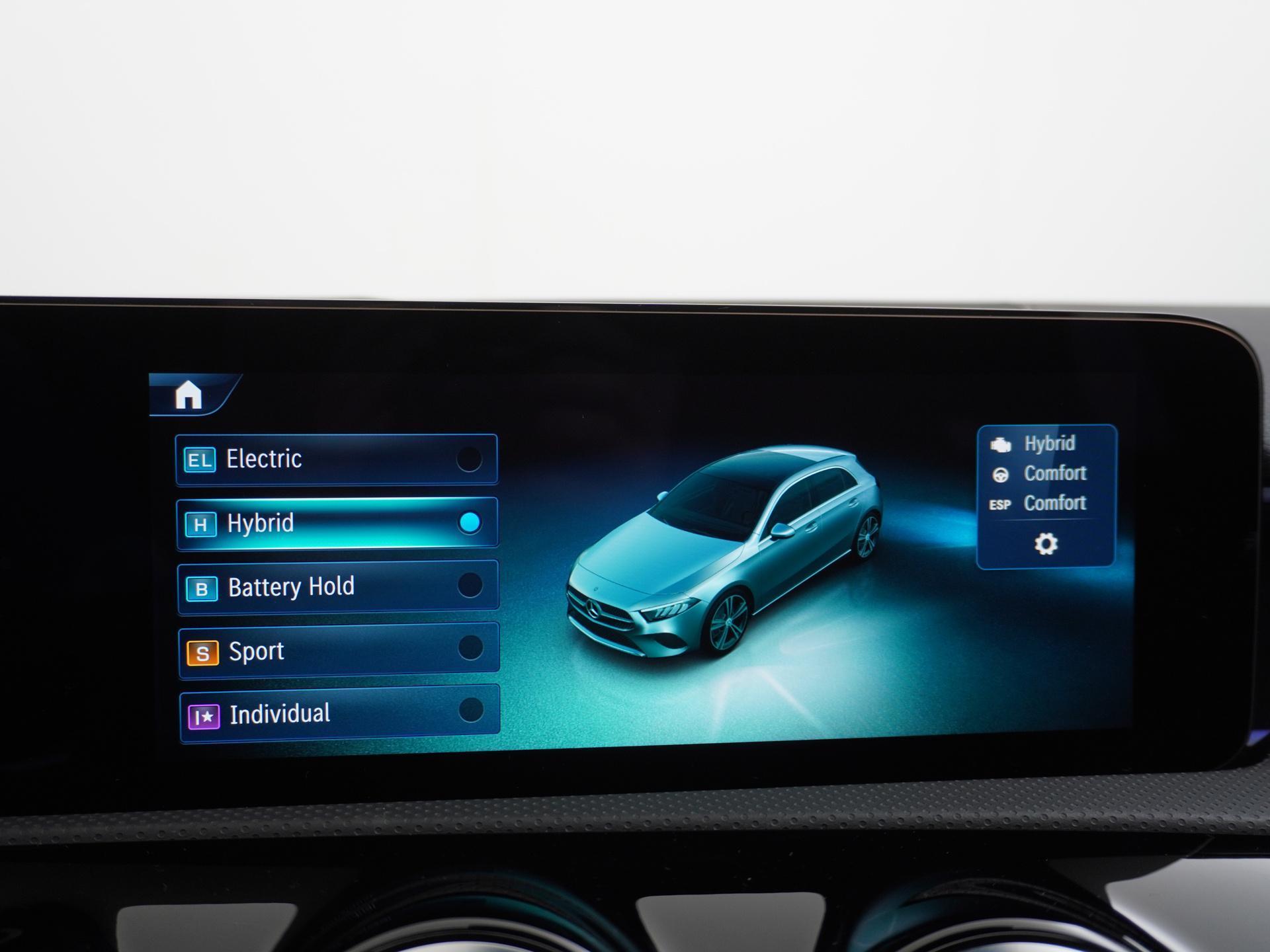 Mercedes-Benz A-Klasse 250 e Star Edition AMG Line 44