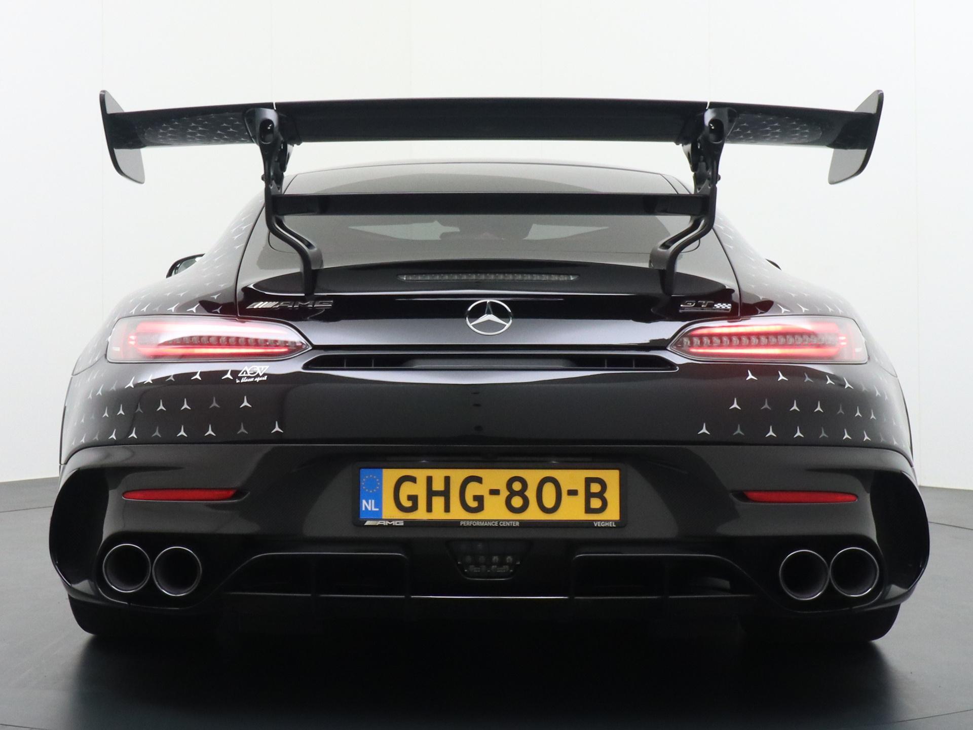 Mercedes-Benz AMG GT 4.0 Black Series 3