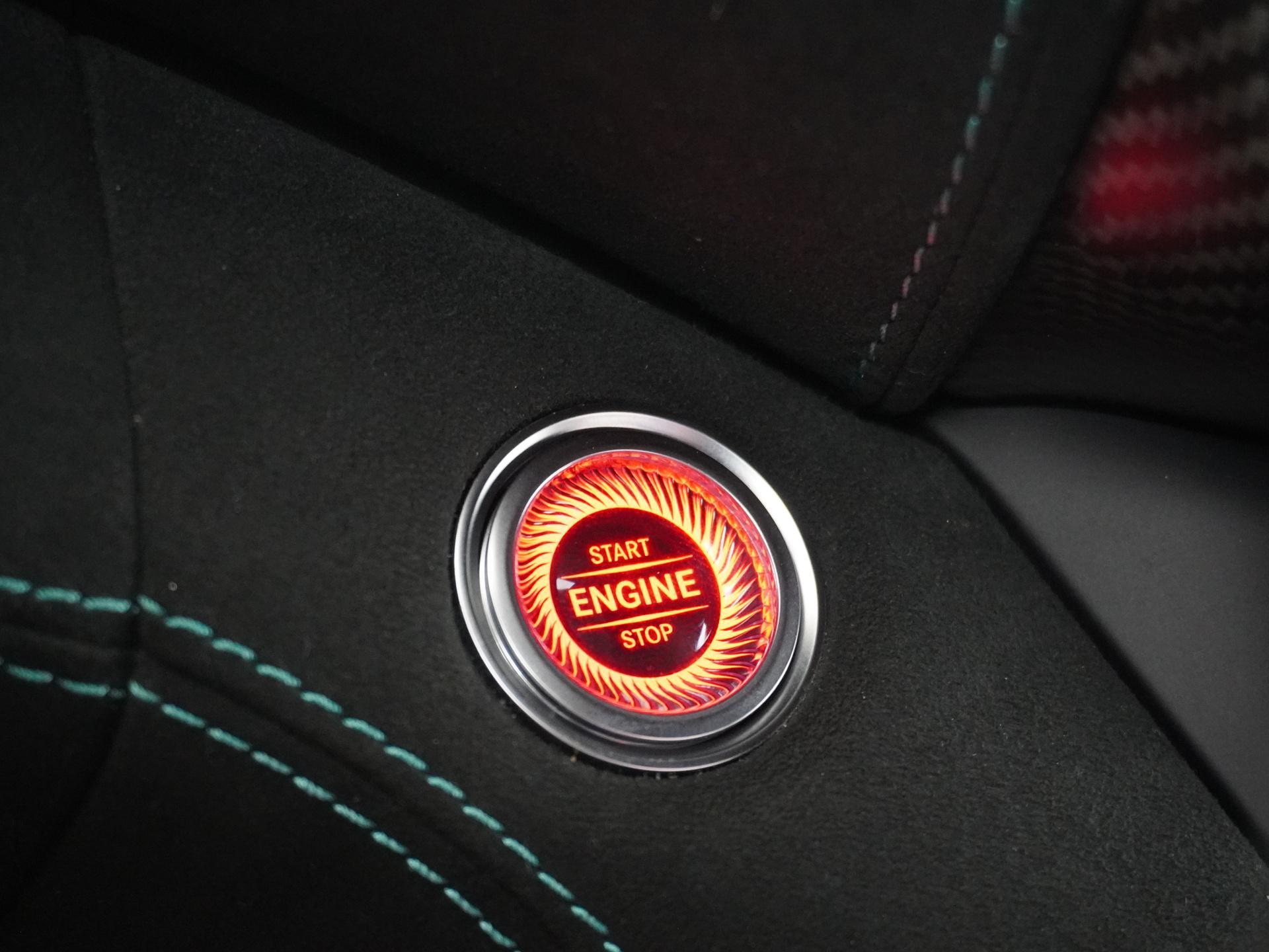 Mercedes-Benz AMG GT 4.0 Black Series 35