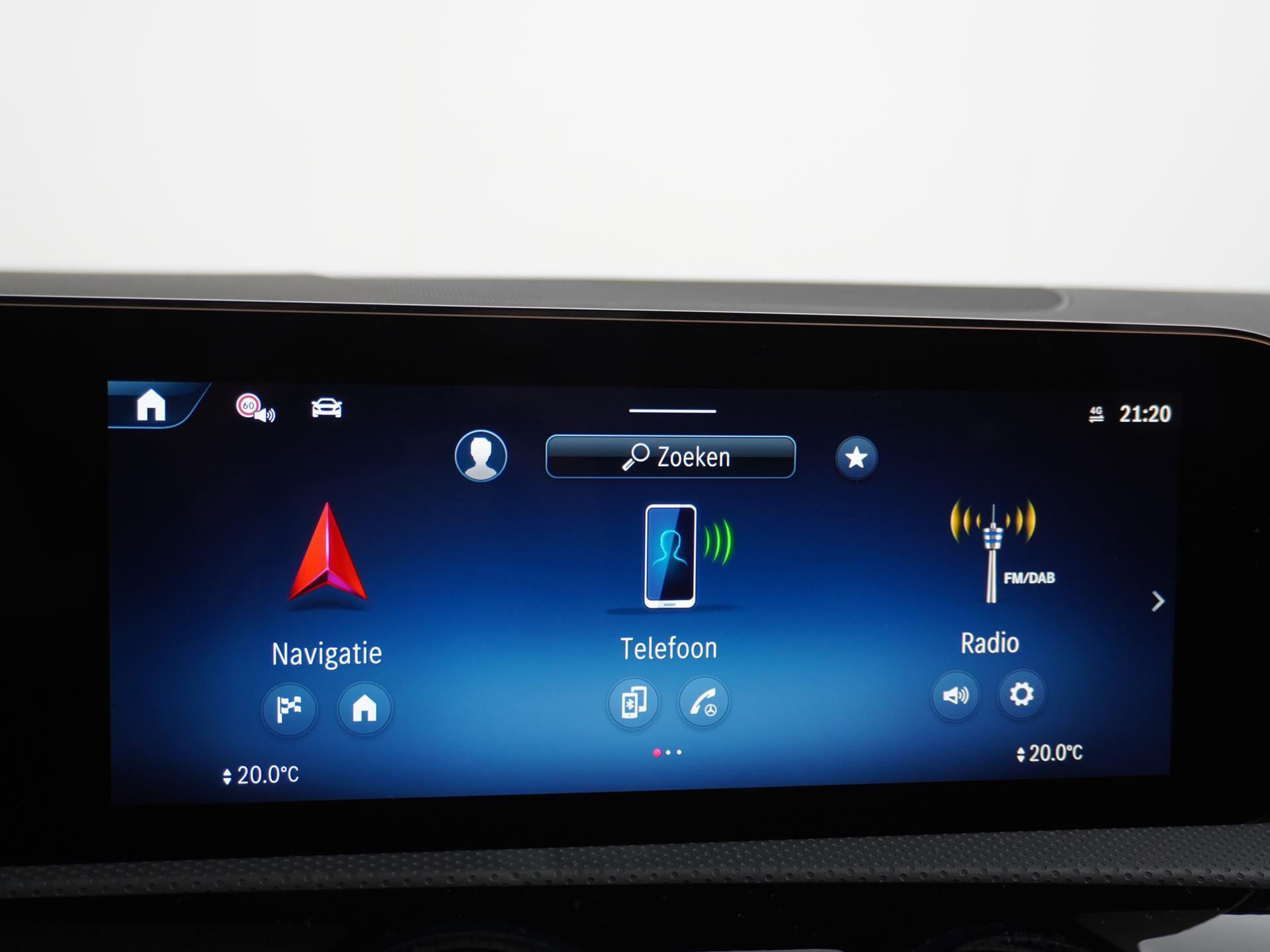 Mercedes-Benz A-Klasse 180 Star Edition AMG Line Plus 35