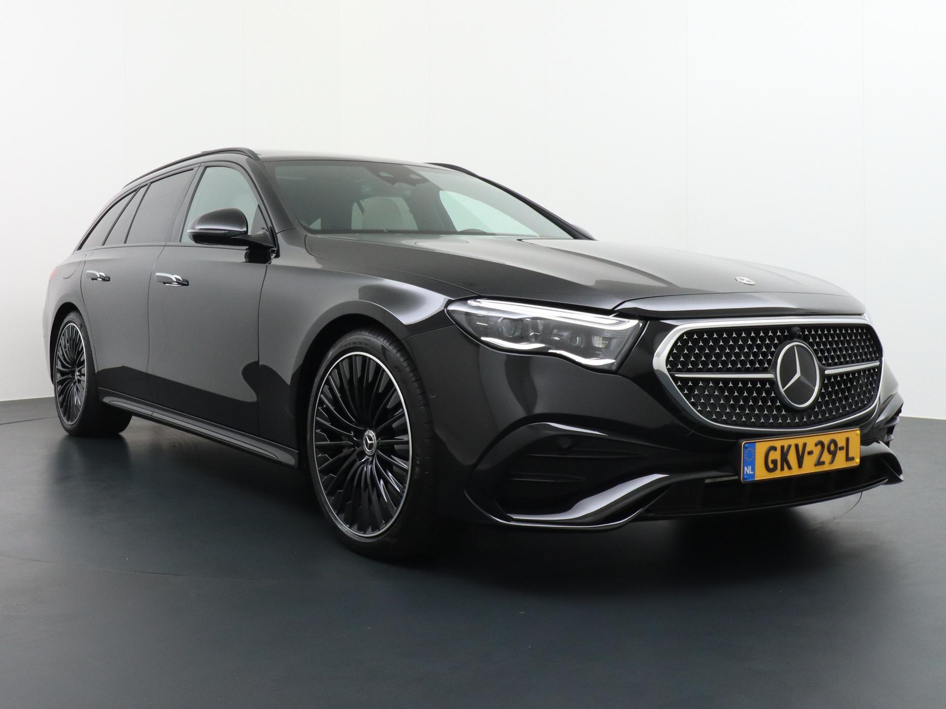 Mercedes-Benz E-Klasse 300 e AMG Line 12