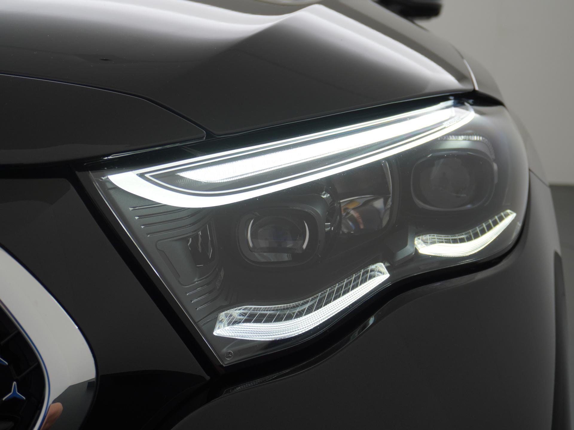 Mercedes-Benz E-Klasse 300 e AMG Line 25