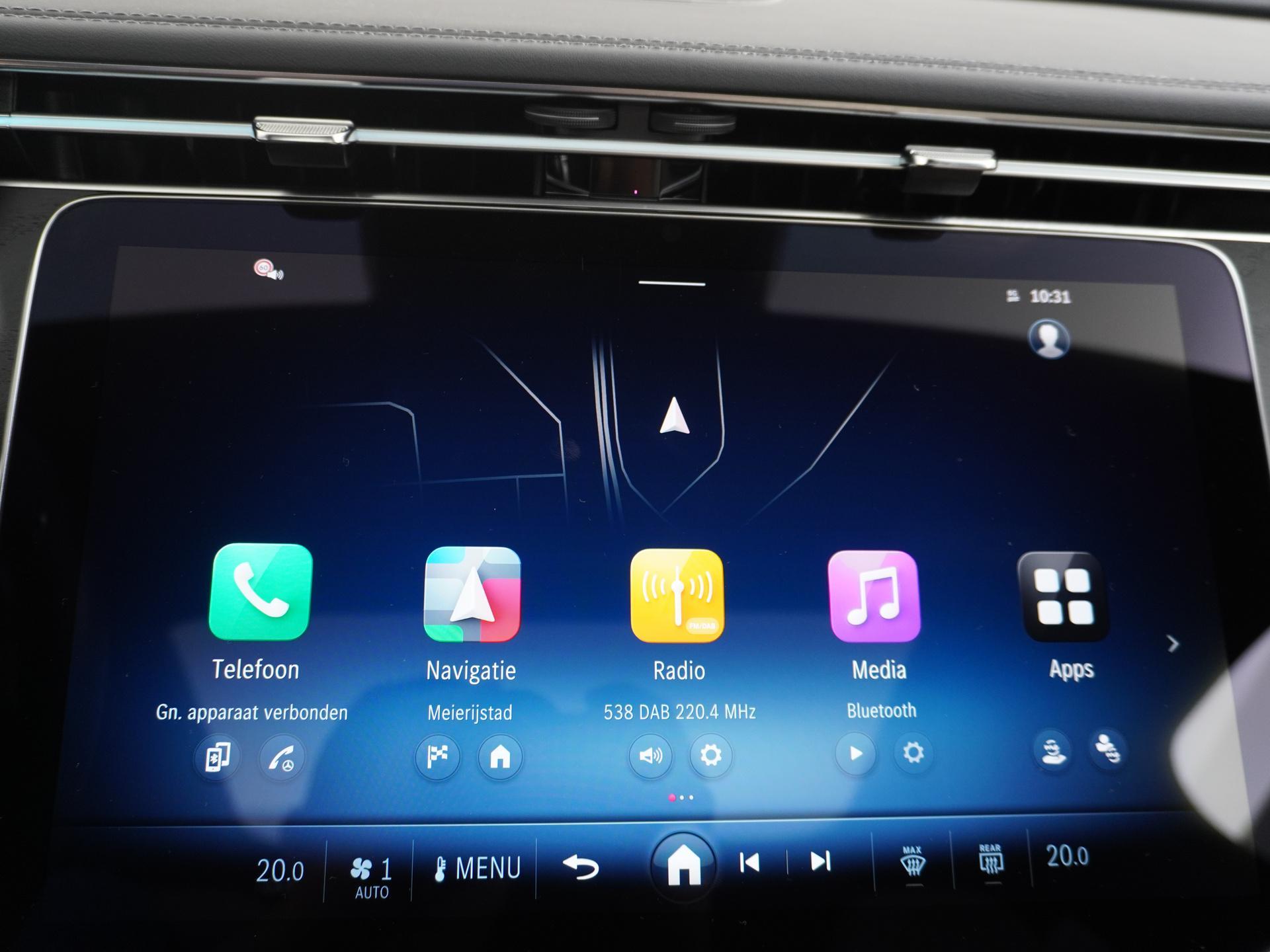 Mercedes-Benz E-Klasse 300 e AMG Line 38