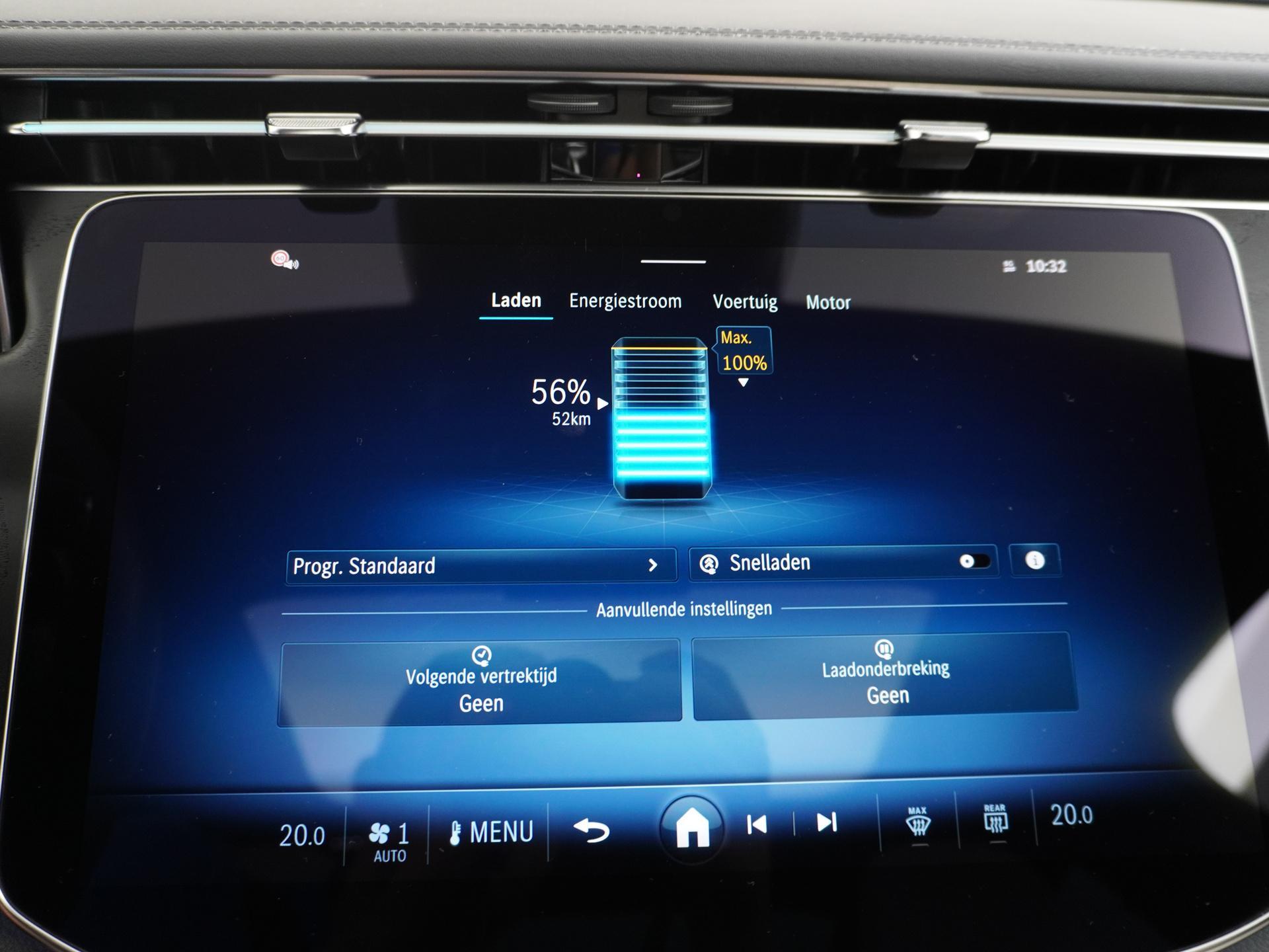 Mercedes-Benz E-Klasse 300 e AMG Line 51