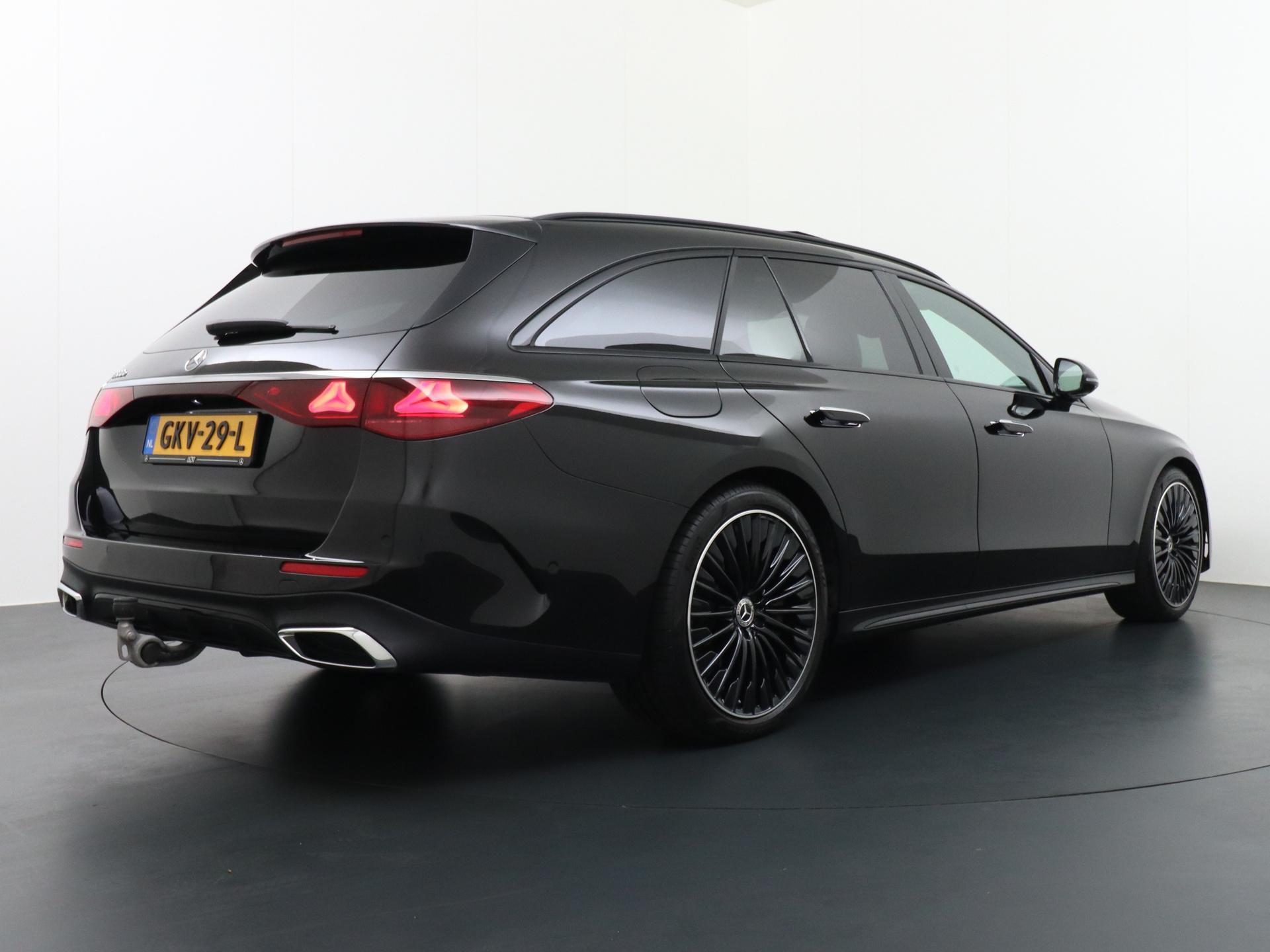 Mercedes-Benz E-Klasse 300 e AMG Line 8