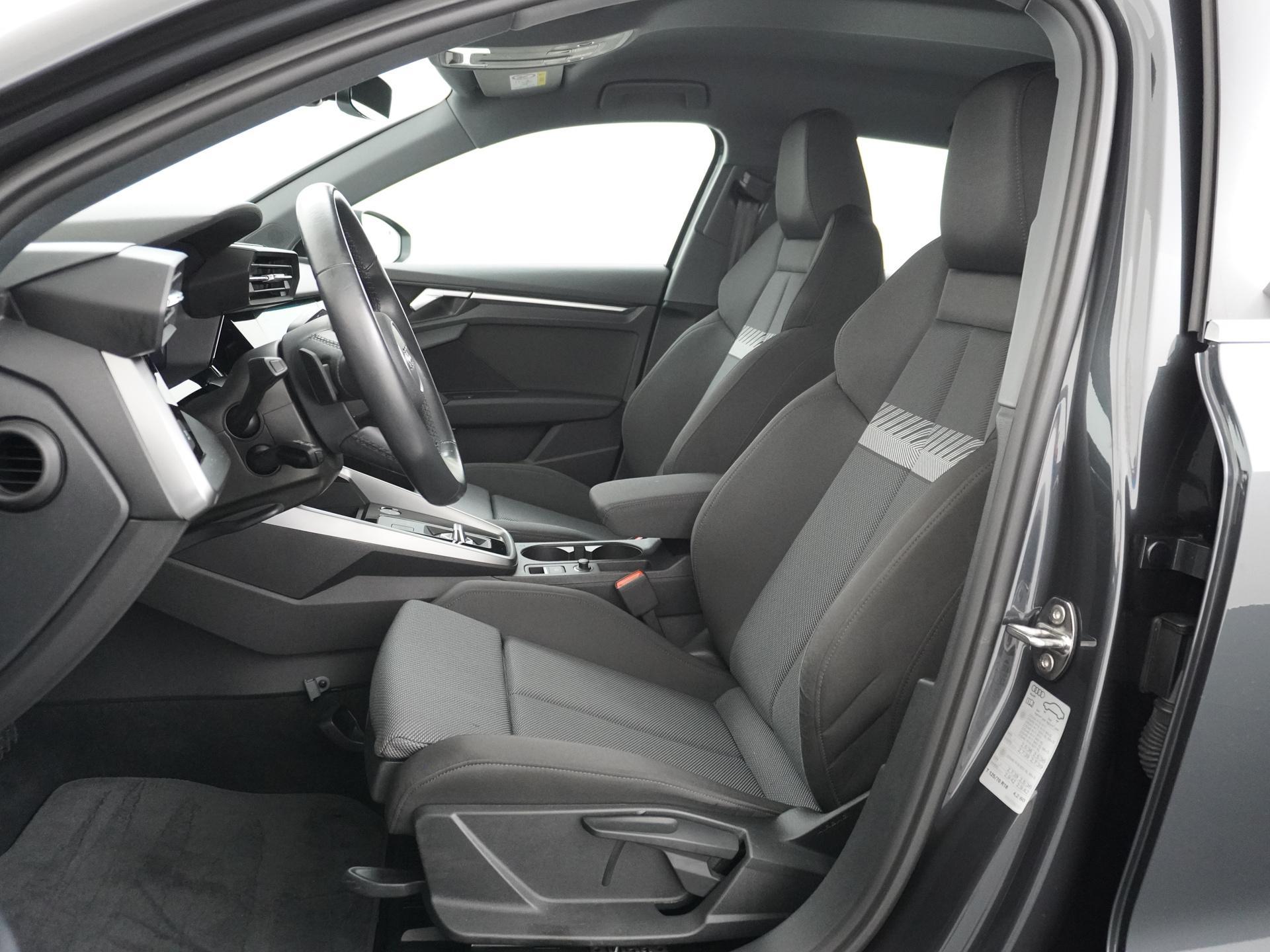 Audi A3 Sportback 35 TFSI Advanced edition 8