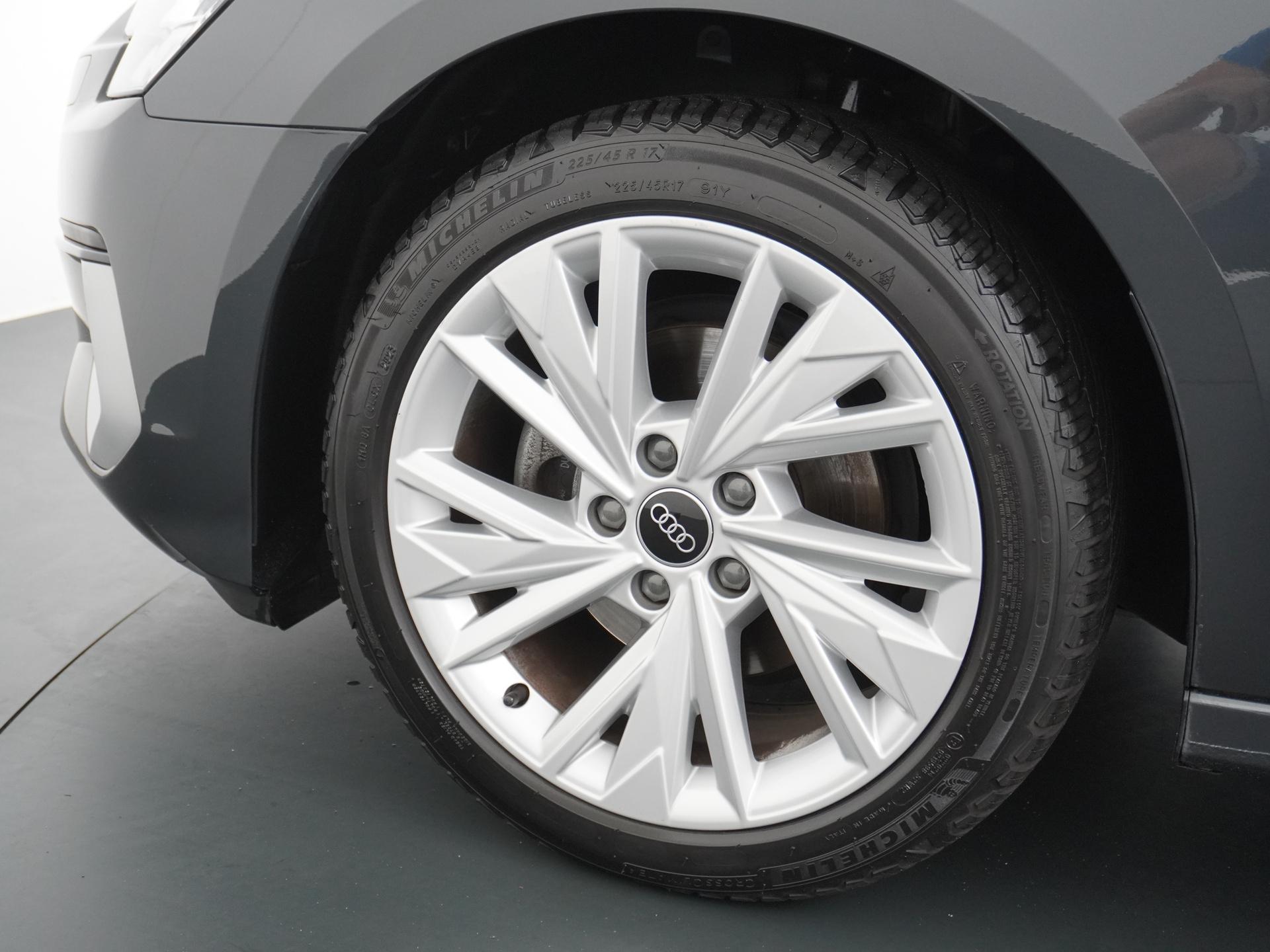 Audi A3 Sportback 35 TFSI Advanced edition 9