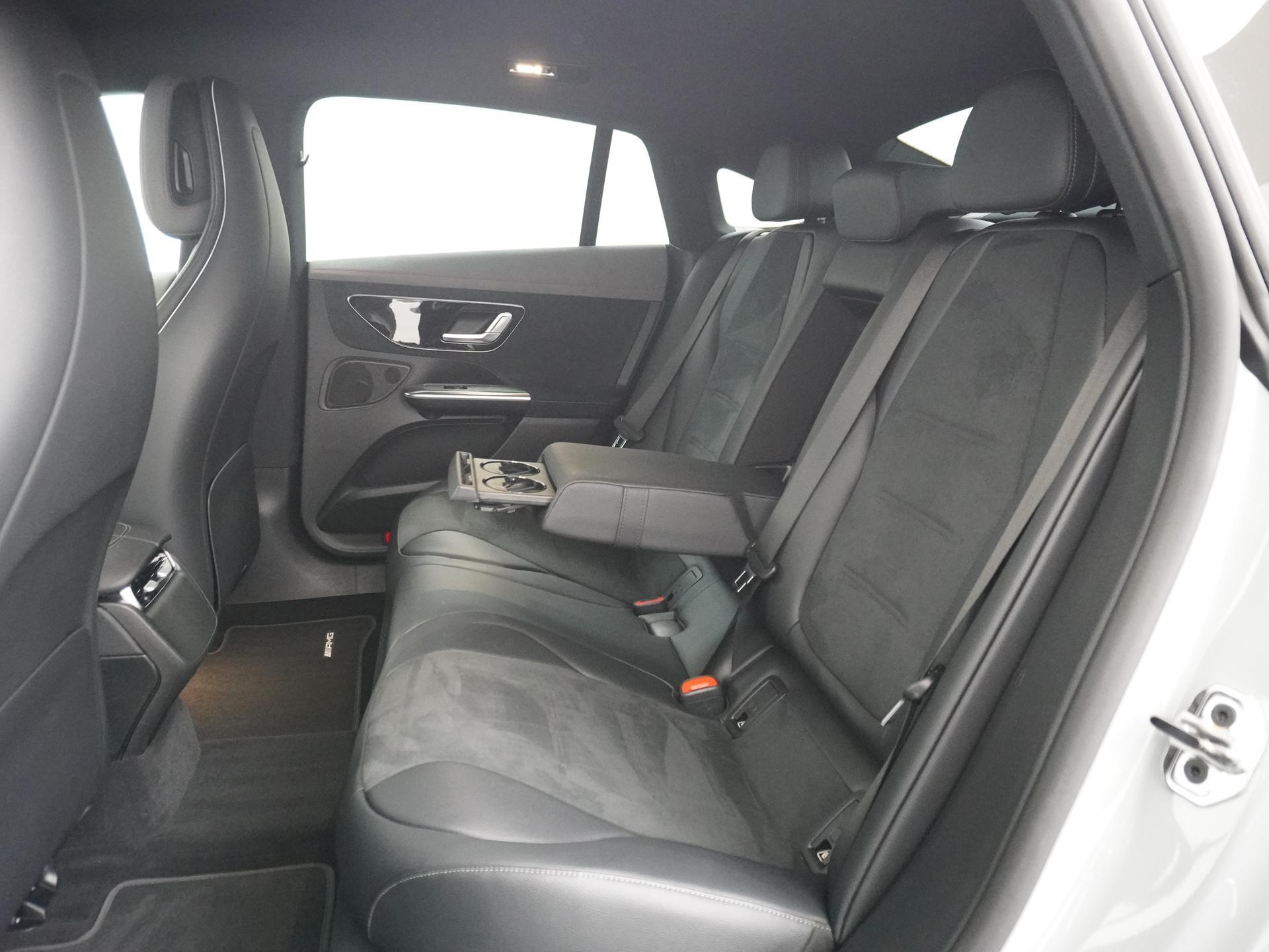 Mercedes-Benz EQE 300 AMG Line 89 kWh 22