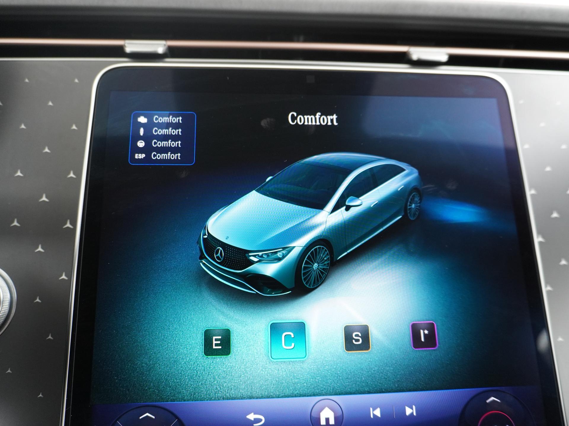 Mercedes-Benz EQE 300 AMG Line 89 kWh 45
