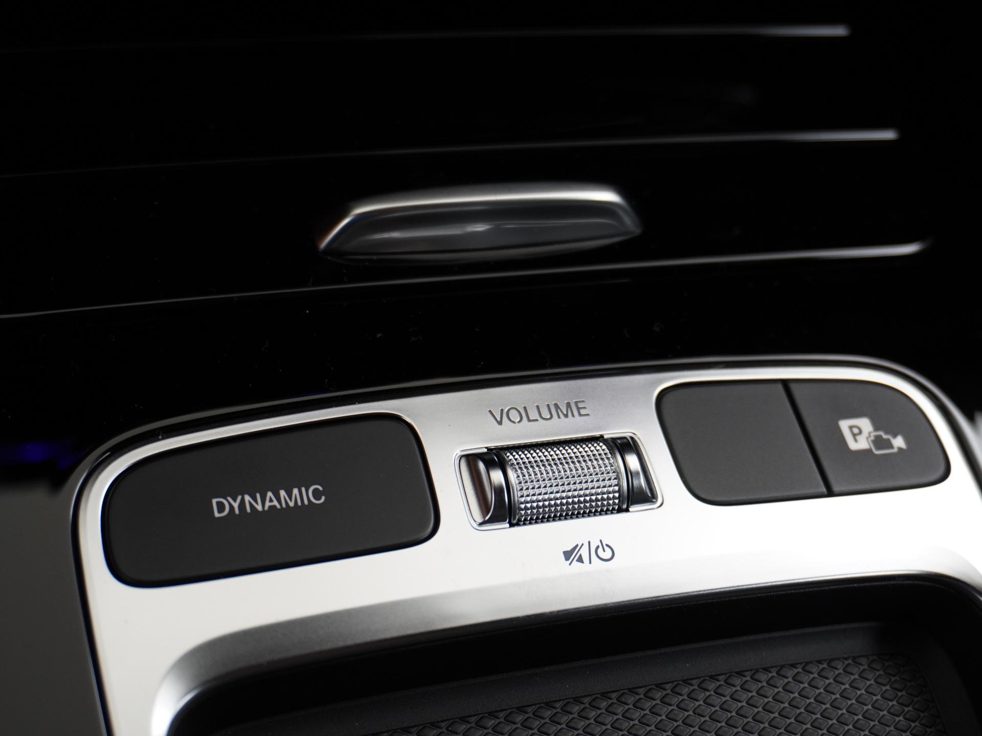 Mercedes-Benz CLA-Klasse Shooting Brake 180 Star Edition Luxury Line 50