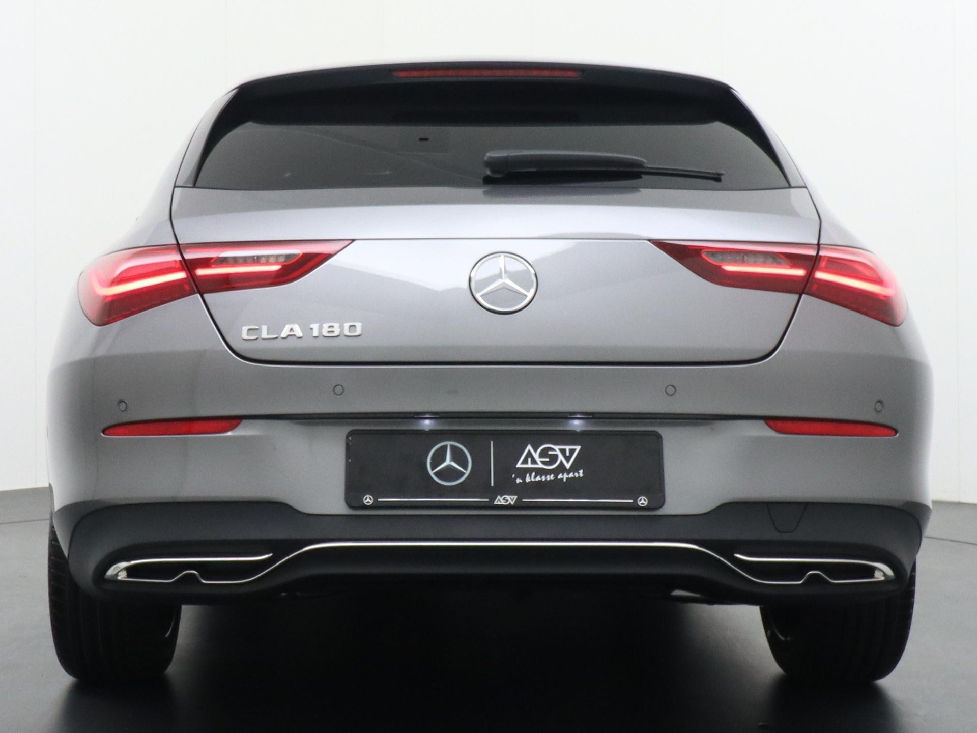 Mercedes-Benz CLA-Klasse Shooting Brake 180 Star Edition Luxury Line 6