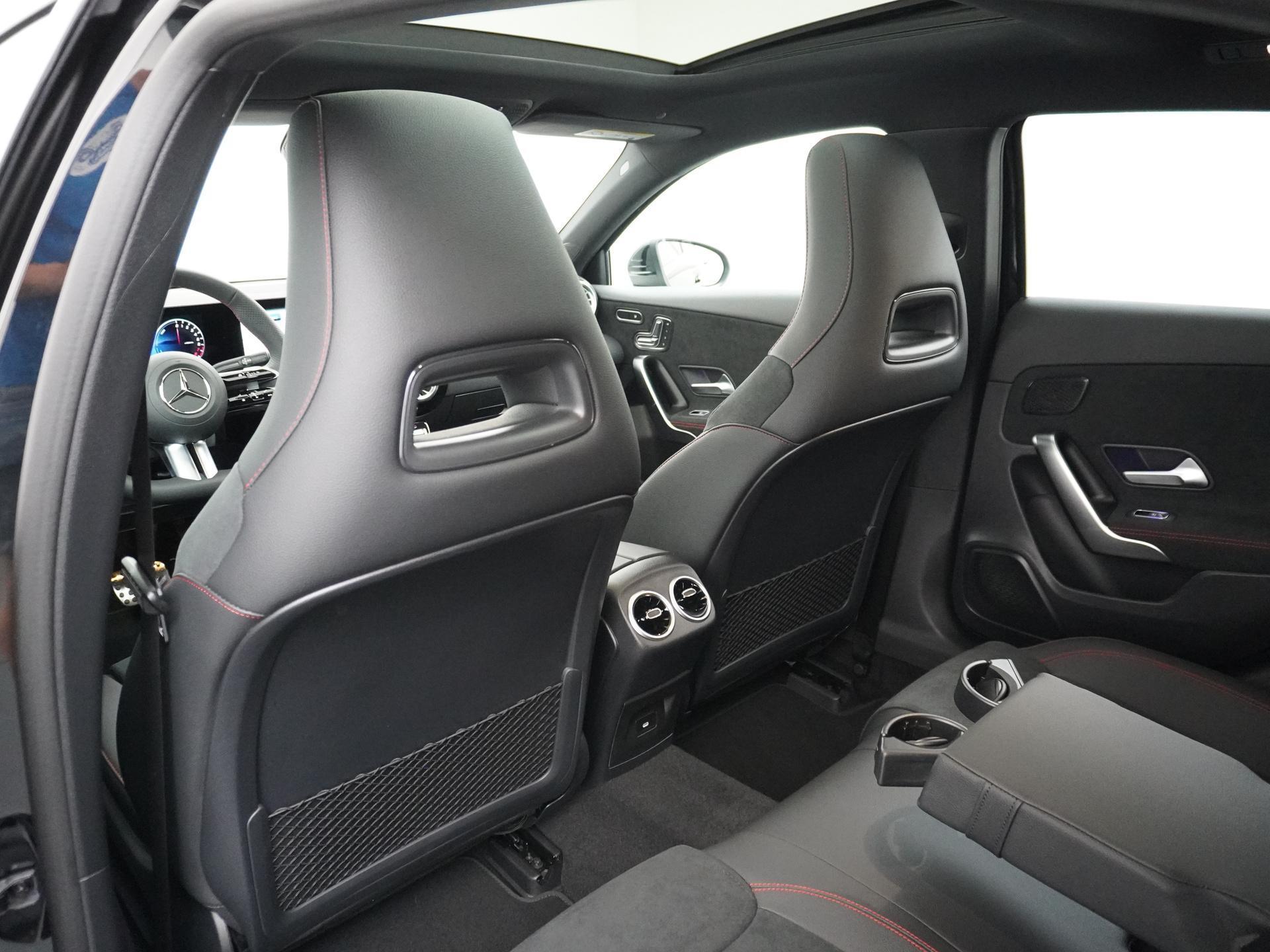 Mercedes-Benz A-Klasse 250 e Star Edition AMG Line Plus 28