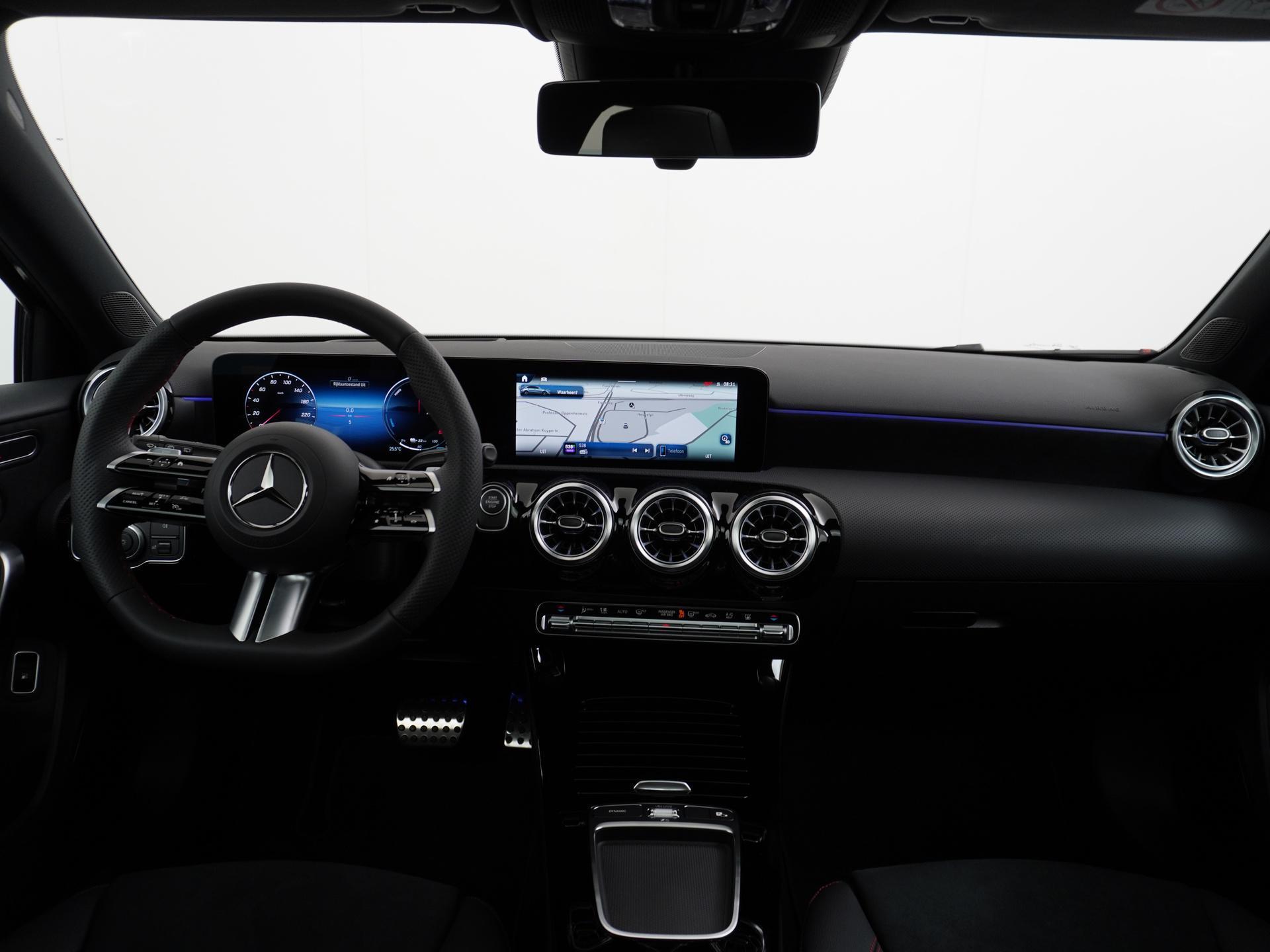 Mercedes-Benz A-Klasse 250 e Star Edition AMG Line Plus 39