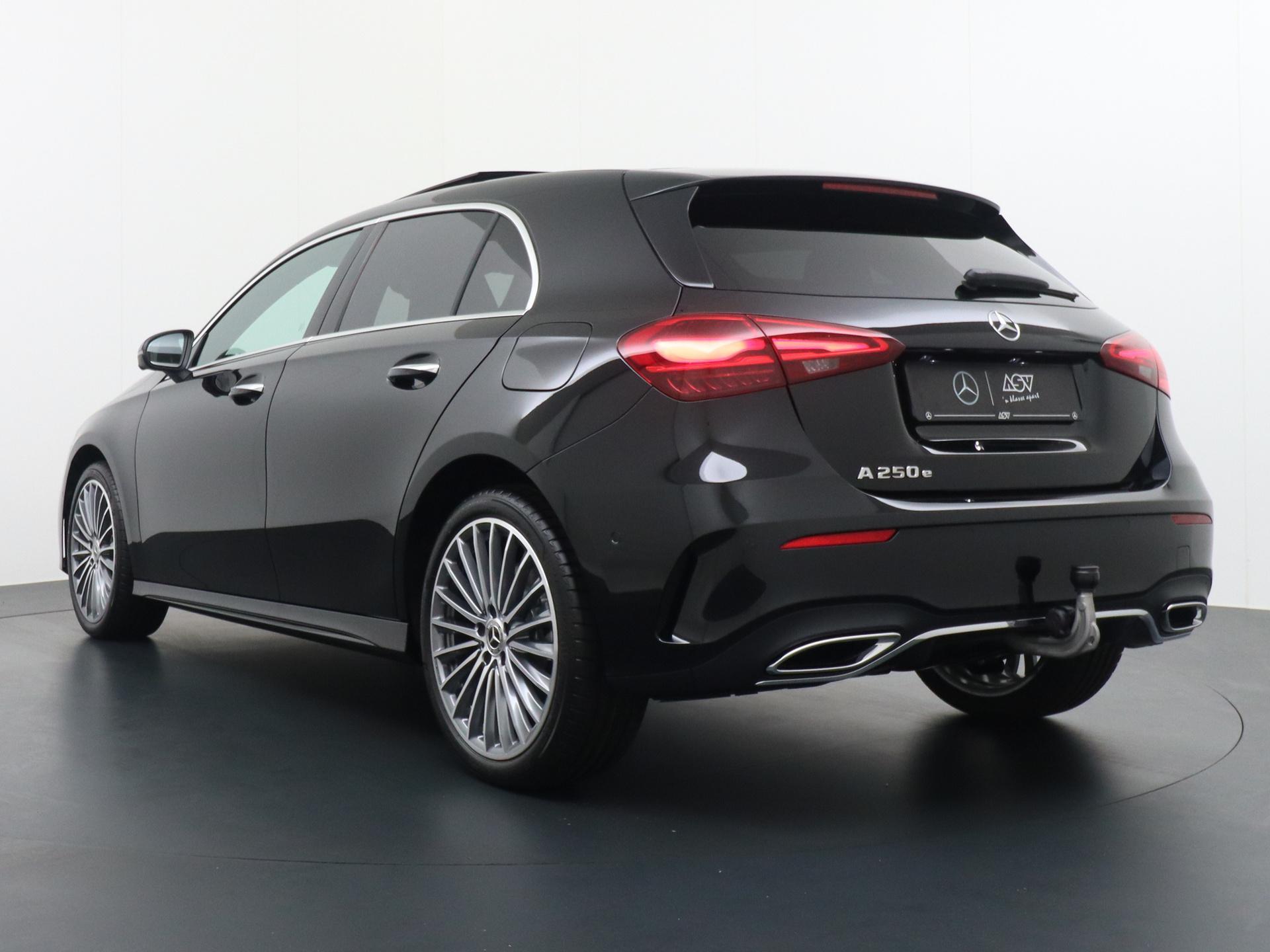 Mercedes-Benz A-Klasse 250 e Star Edition AMG Line Plus 6