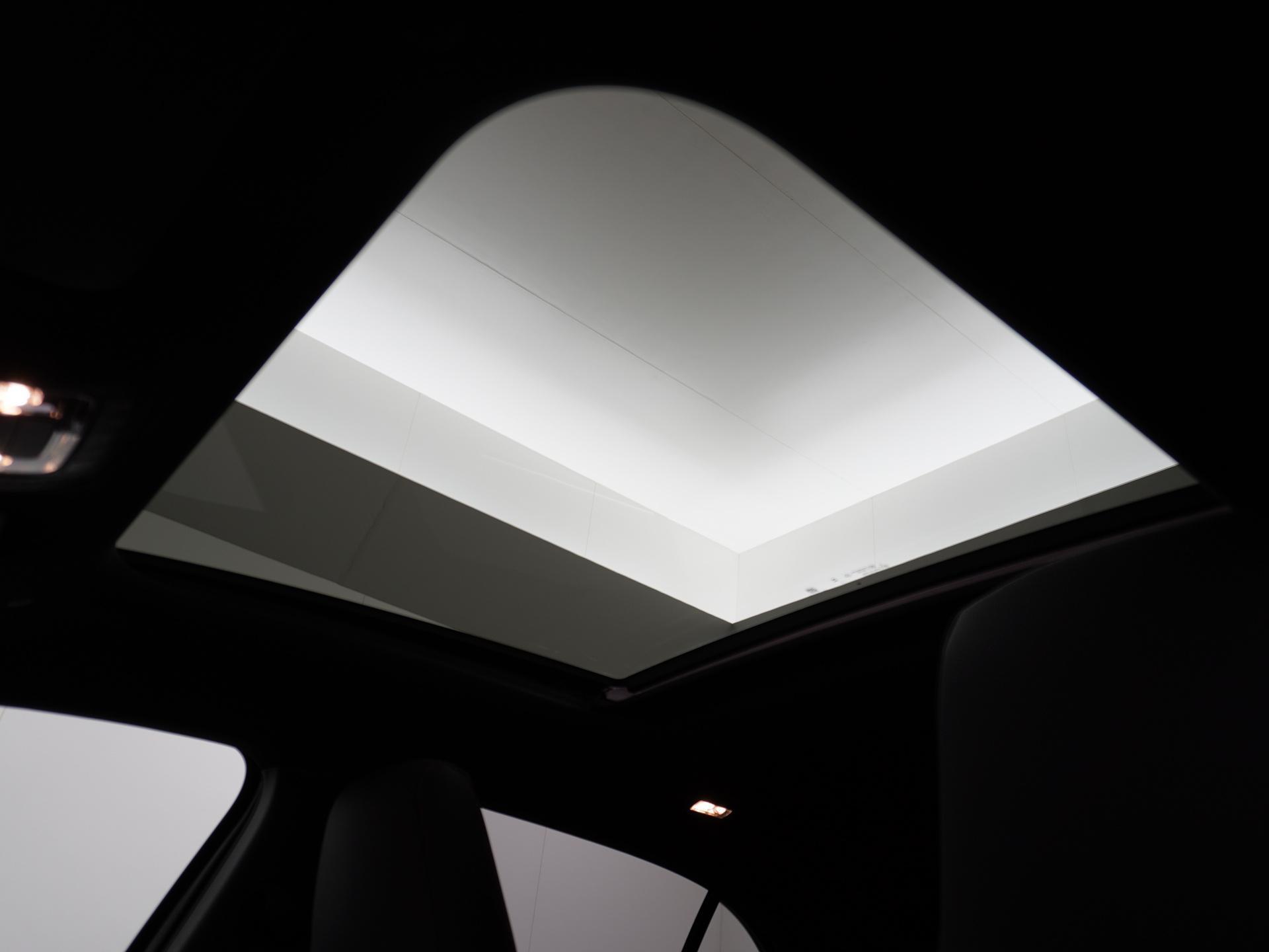 Mercedes-Benz A-Klasse 250 e Star Edition AMG Line Plus 7