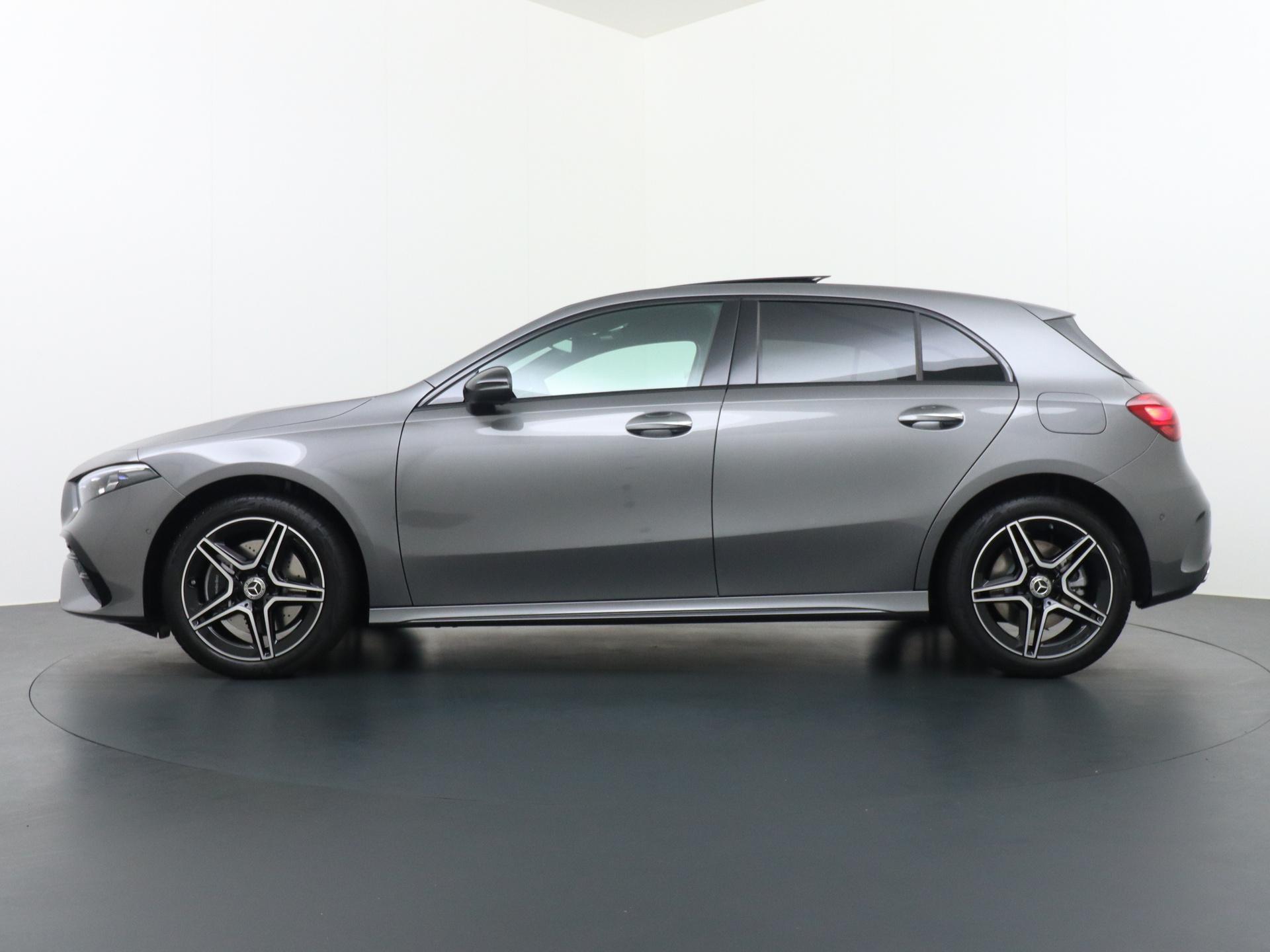 Mercedes-Benz A-Klasse 250 e Star Edition AMG Line 2