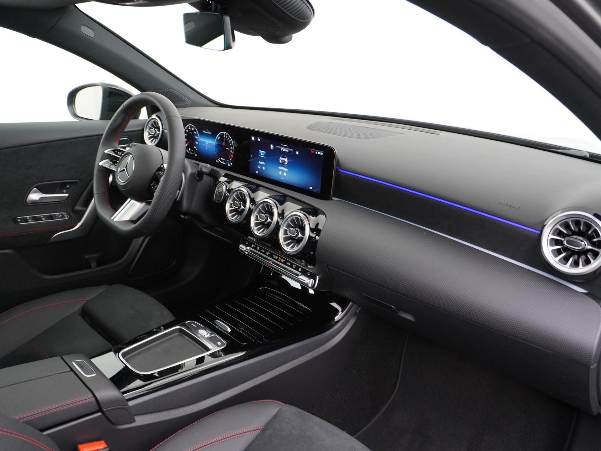 Mercedes-Benz A-Klasse 250 e Star Edition AMG Line 51