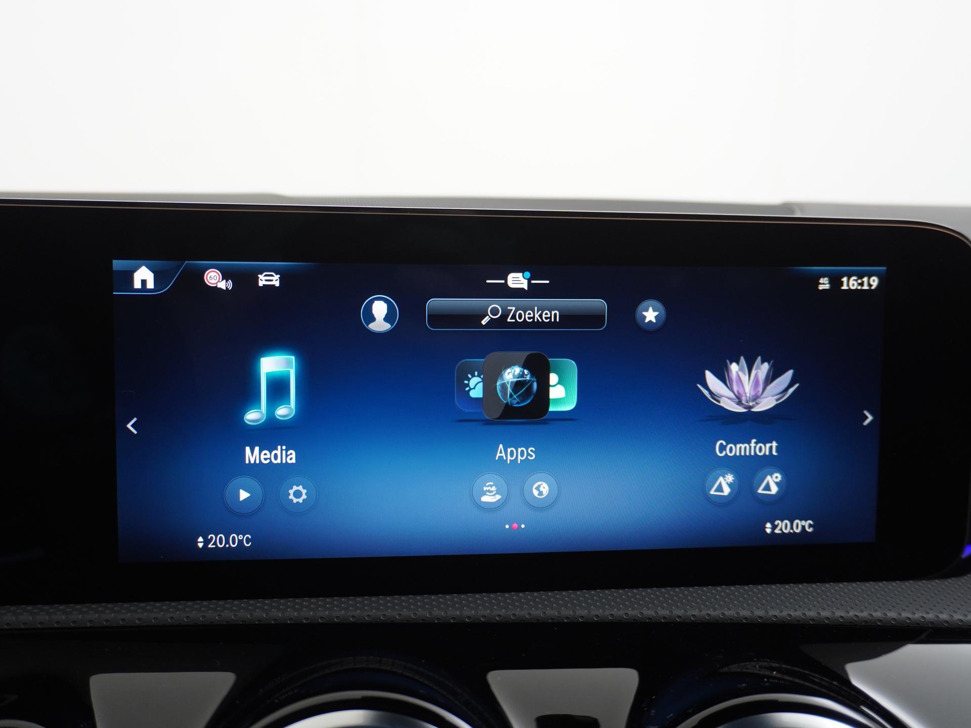 Mercedes-Benz CLA-klasse Shooting Brake 180 Star Edition AMG Line 34