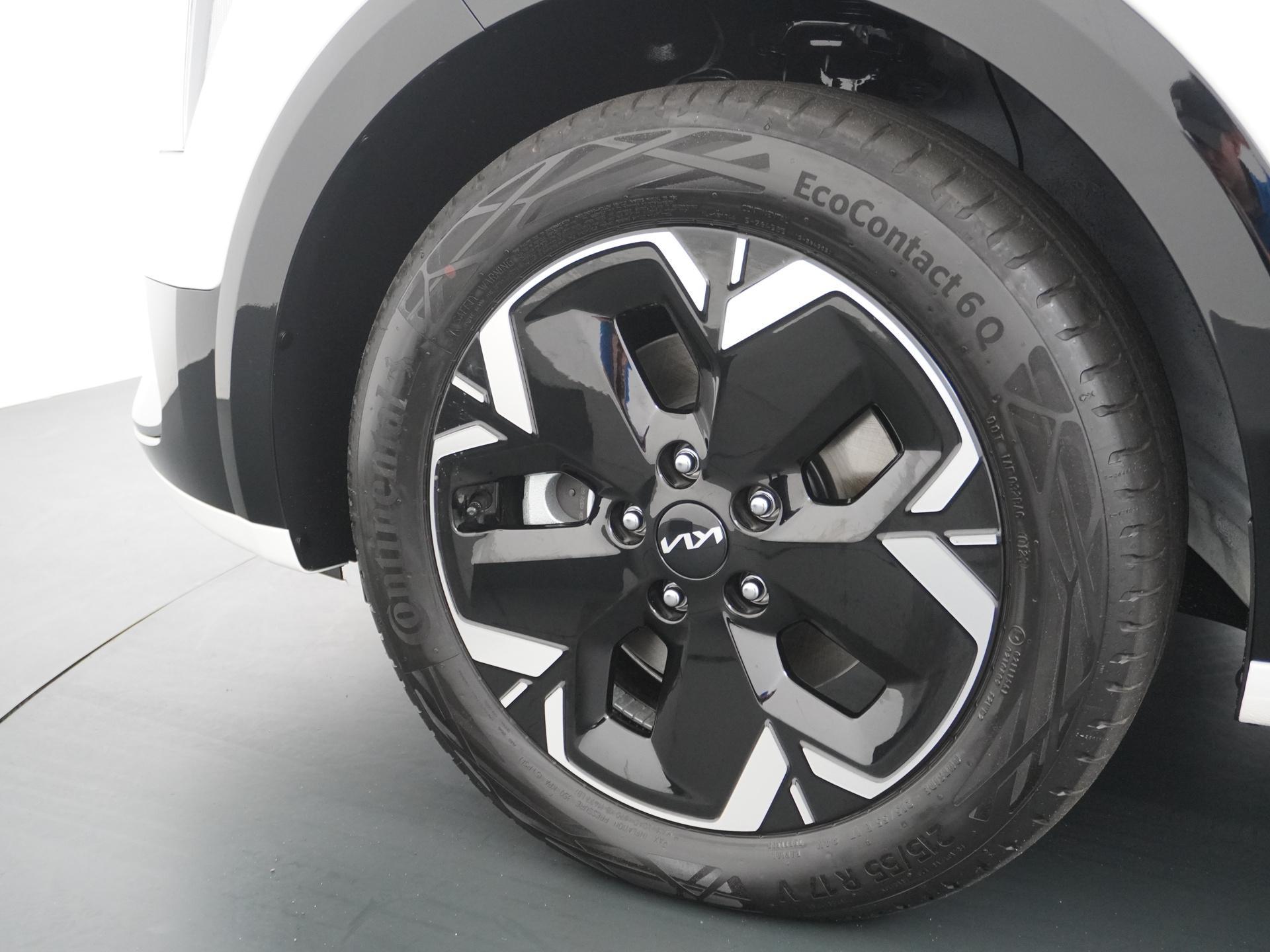 Kia Niro EV 64.8 kWh 7