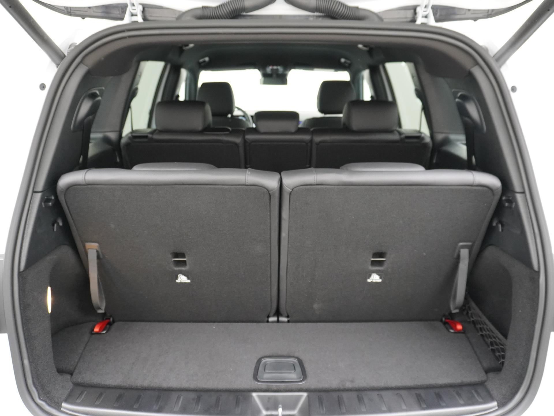 Mercedes-Benz GLB 180 Star Edition Luxury Line 7pers. 19