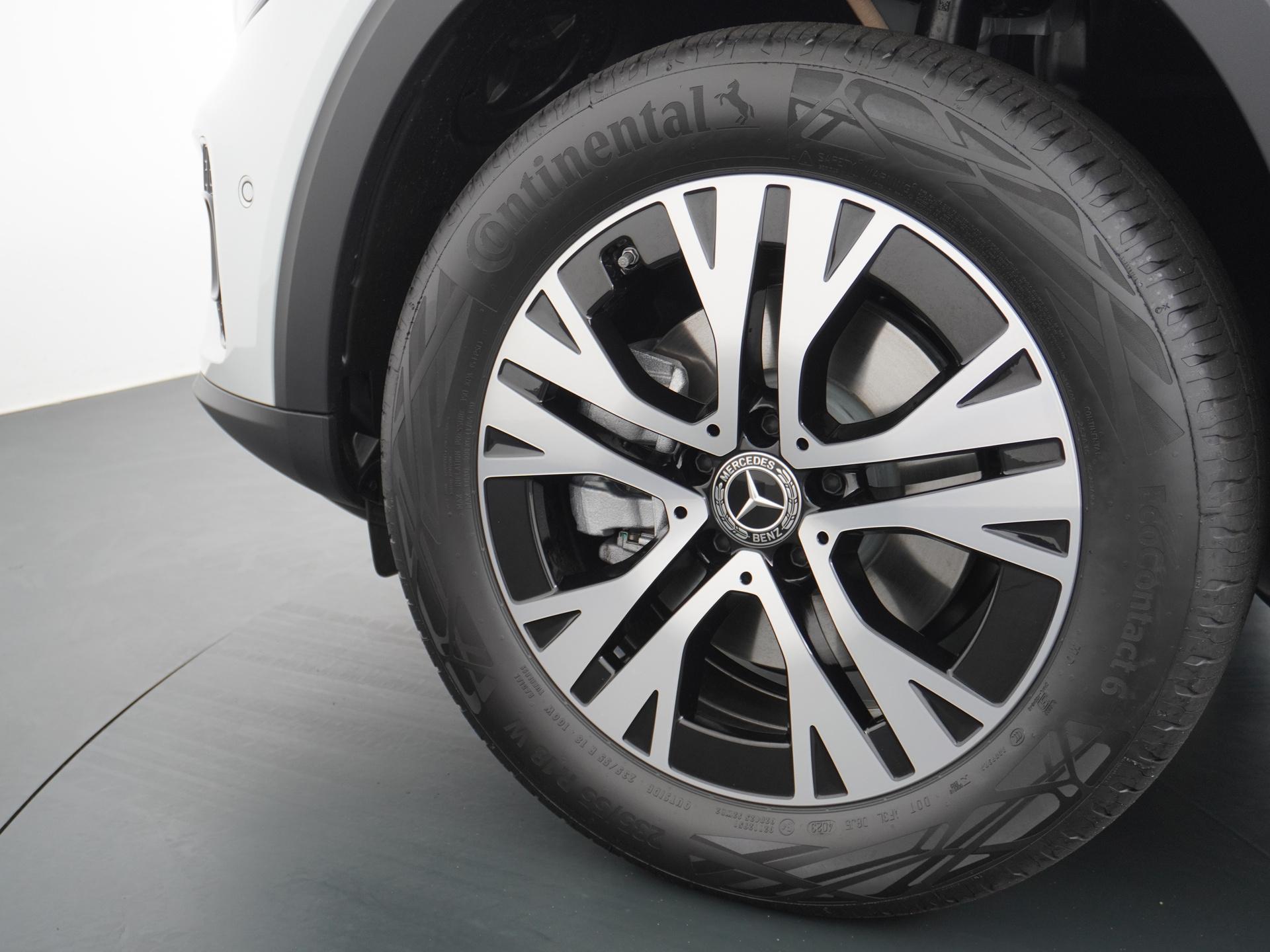 Mercedes-Benz GLB 180 Star Edition Luxury Line 7pers. 22