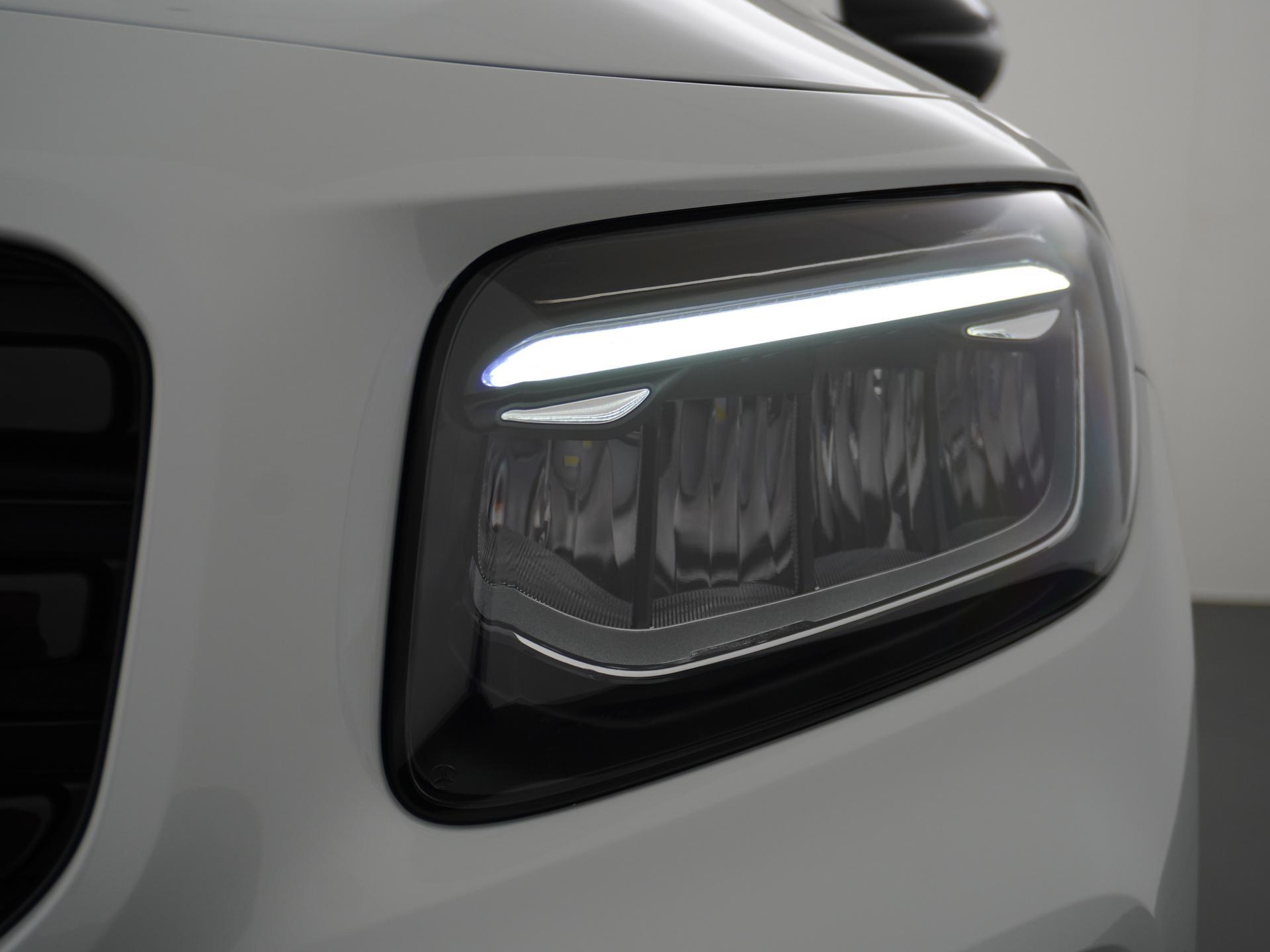 Mercedes-Benz GLB 180 Star Edition Luxury Line 7pers. 23