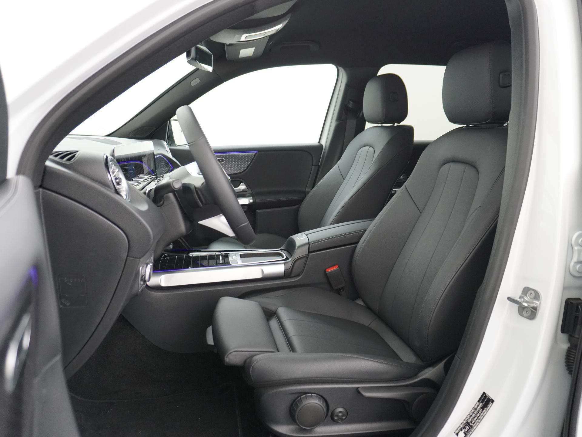 Mercedes-Benz GLB 180 Star Edition Luxury Line 7pers. 26