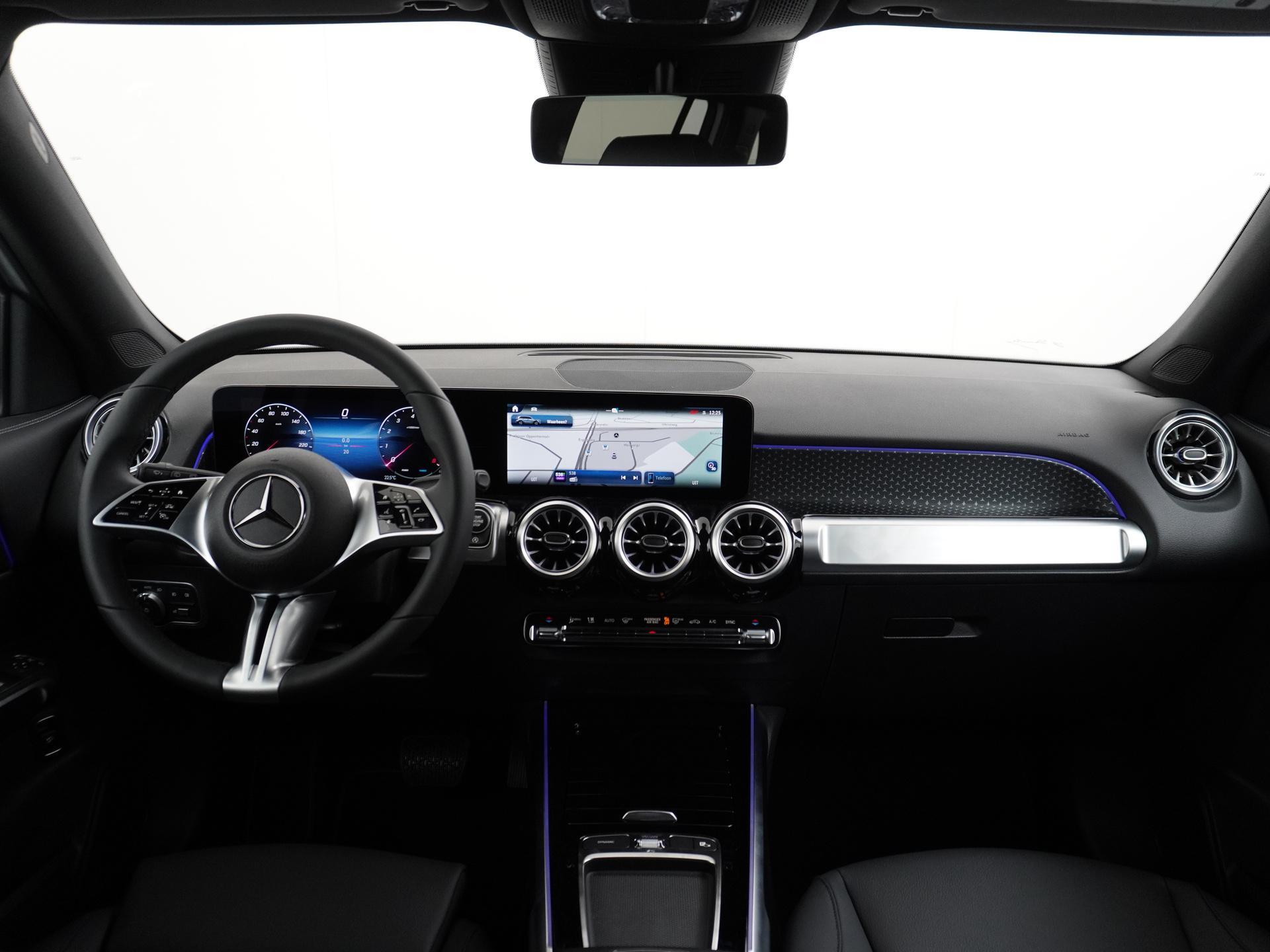 Mercedes-Benz GLB 180 Star Edition Luxury Line 7pers. 29