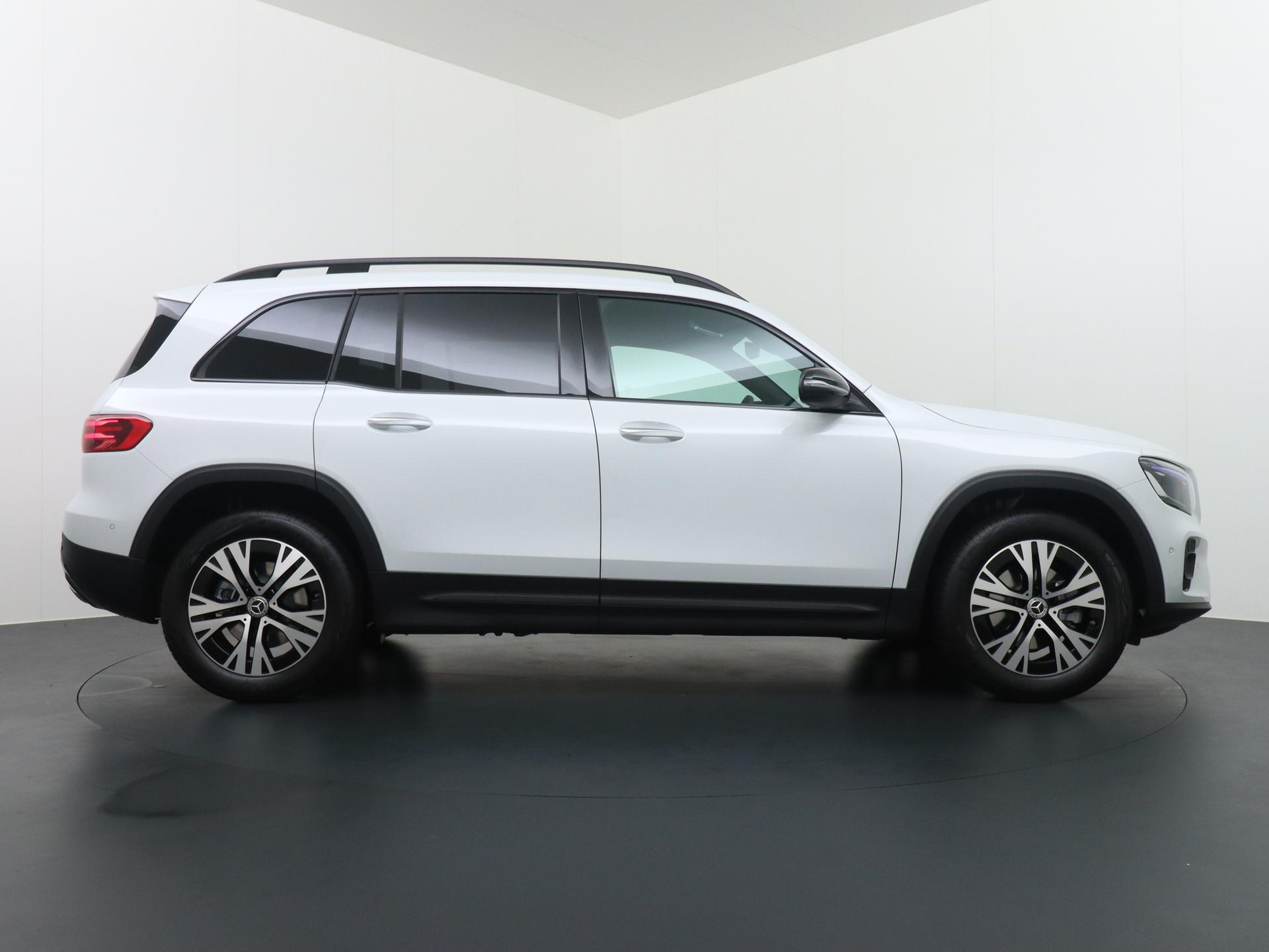 Mercedes-Benz GLB 180 Star Edition Luxury Line 7pers. 9