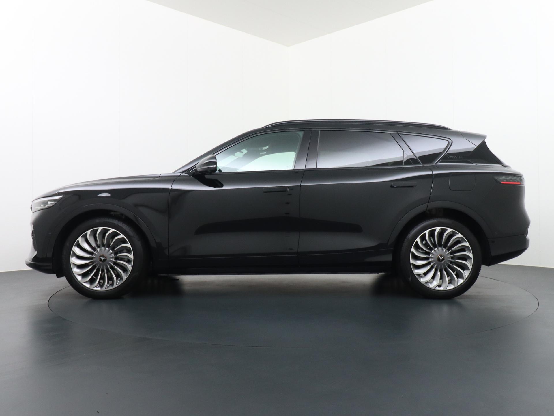 VOYAH Free Flagship Edition 4WD 106 kWh 1