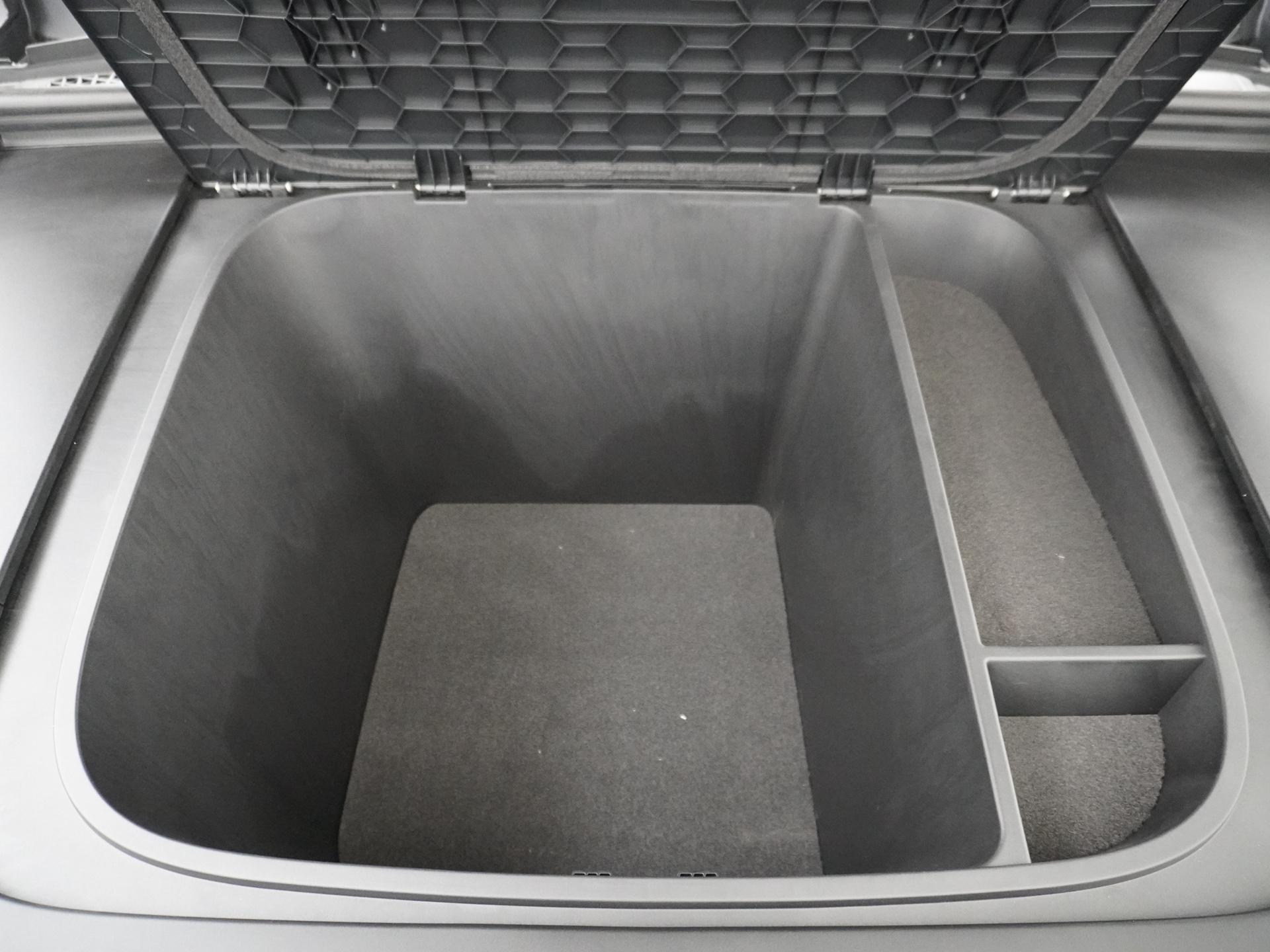 VOYAH Free Flagship Edition 4WD 106 kWh 17