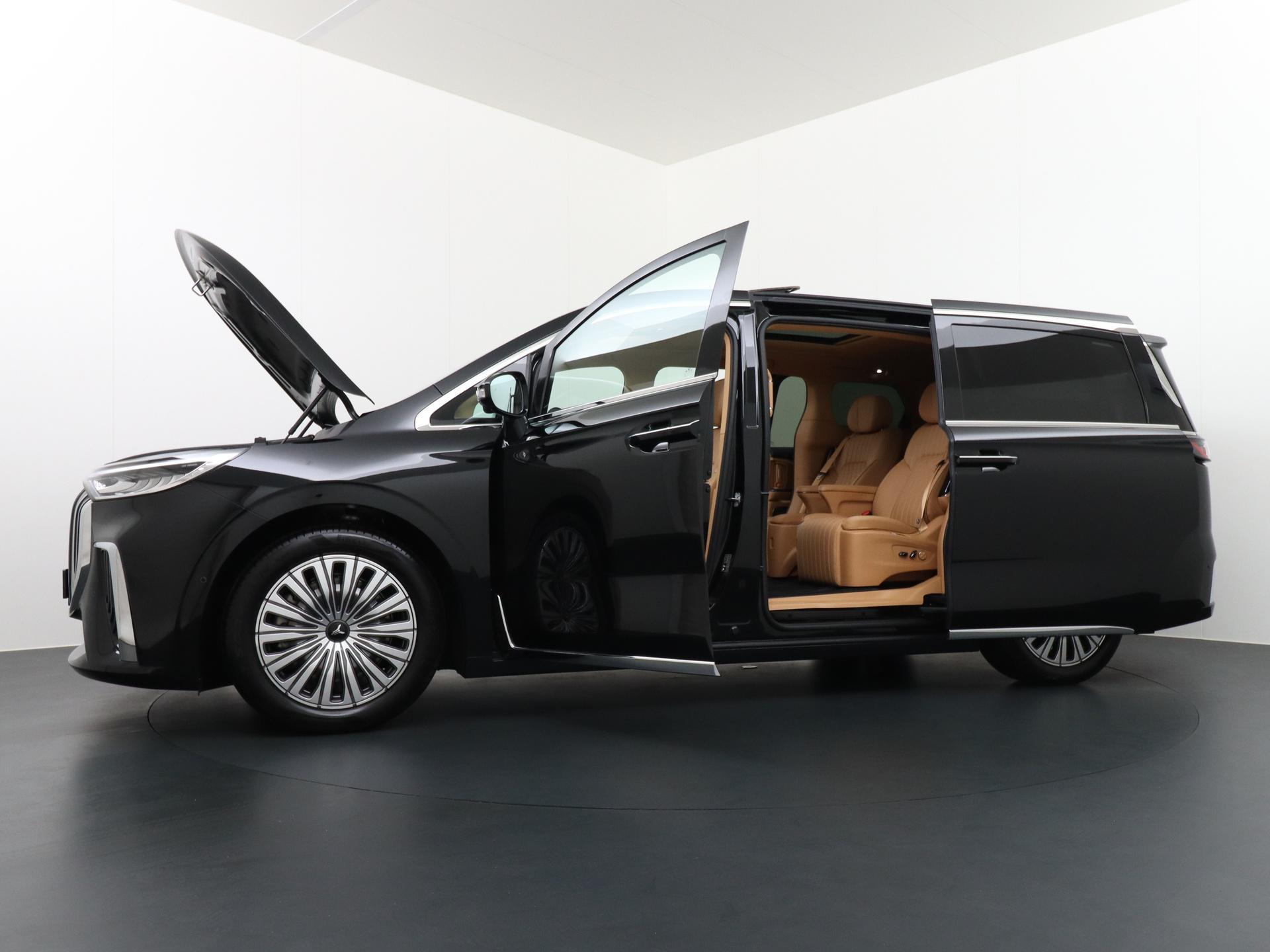 VOYAH Dream Flagship 10