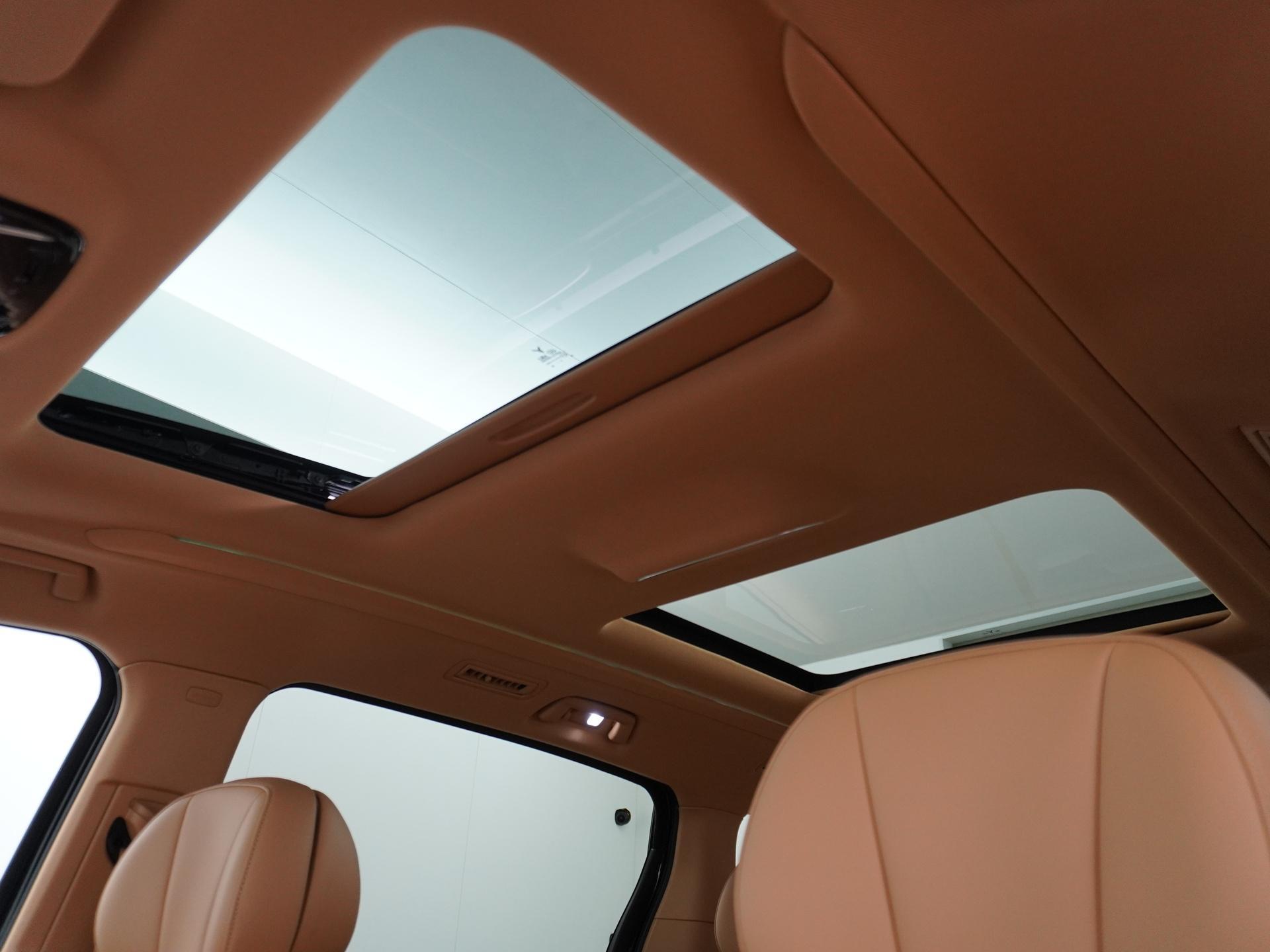 VOYAH Dream Flagship 22