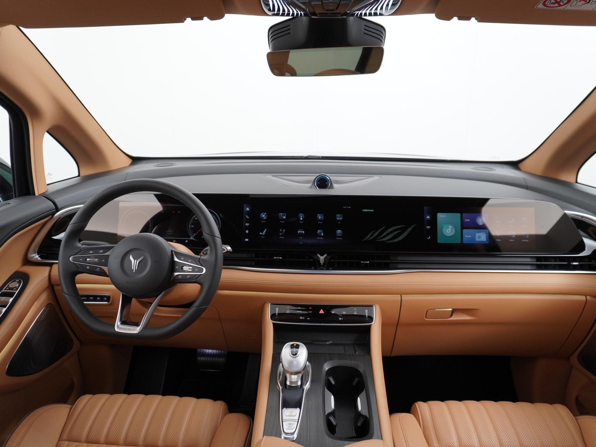 VOYAH Dream Flagship 29