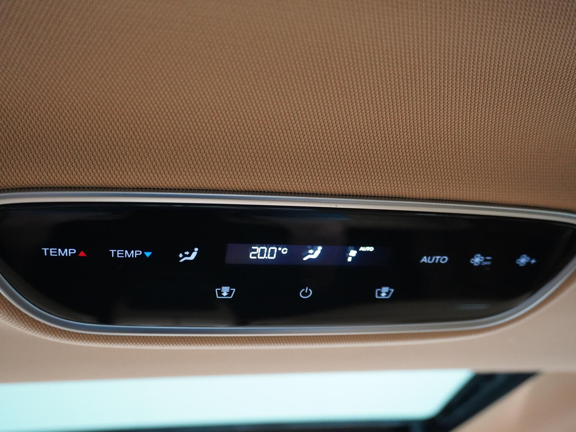 VOYAH Dream Flagship 30