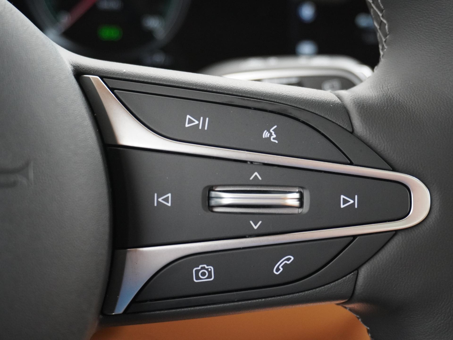 VOYAH Dream Flagship 37