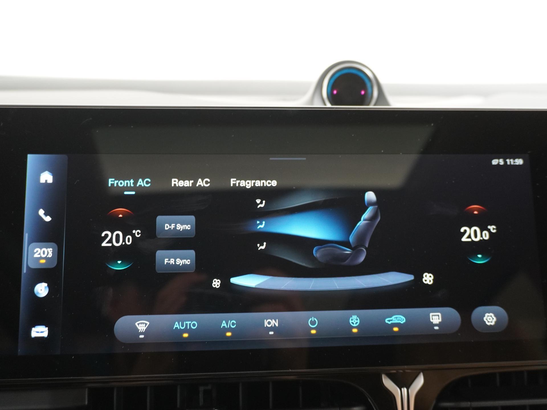 VOYAH Dream Flagship 45