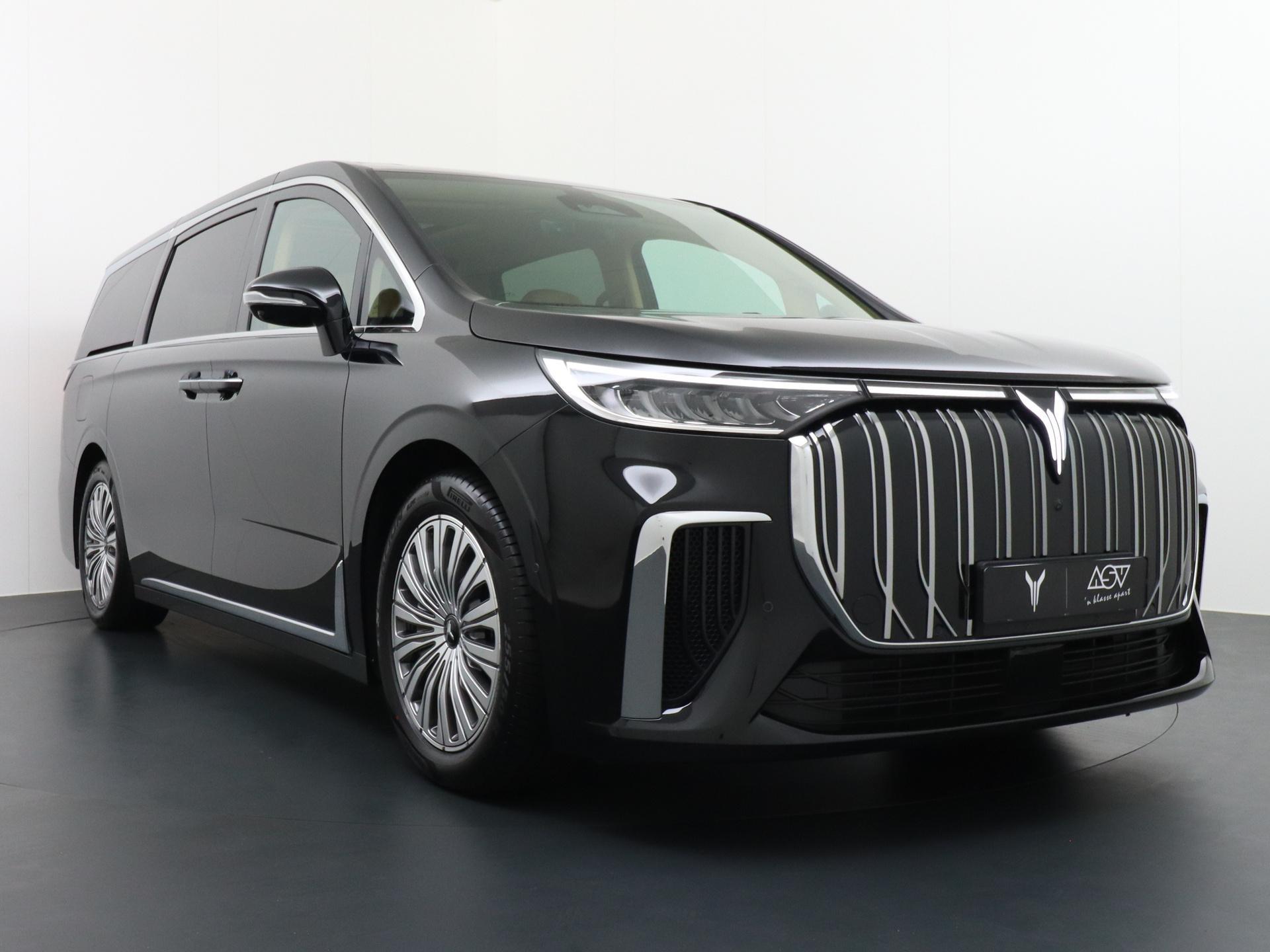 VOYAH Dream Flagship 6