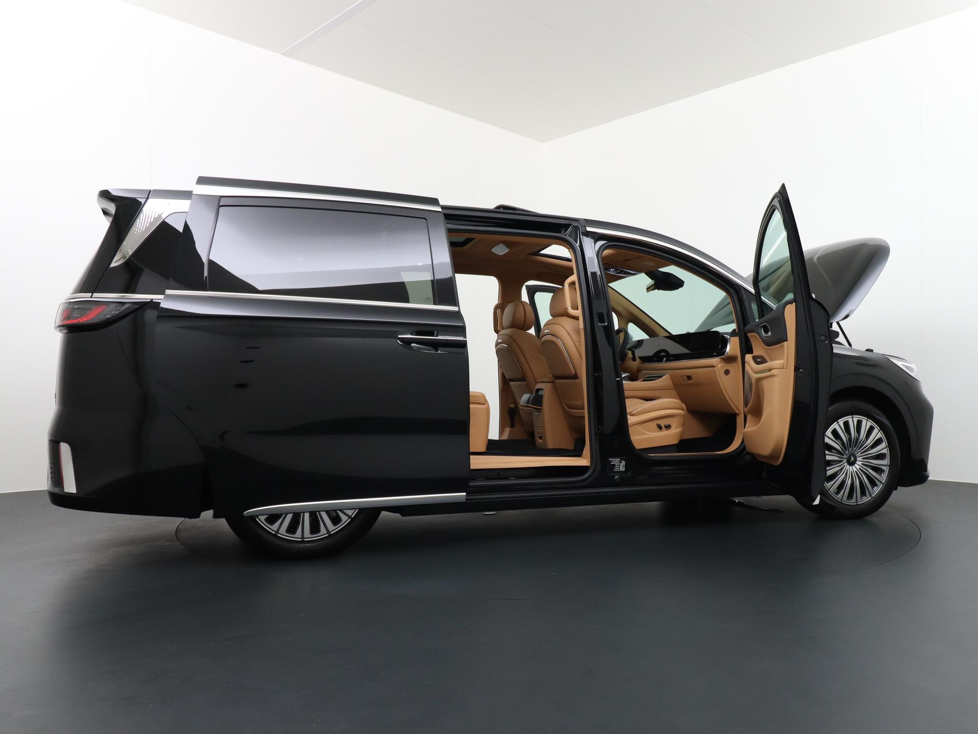 VOYAH Dream Flagship 9