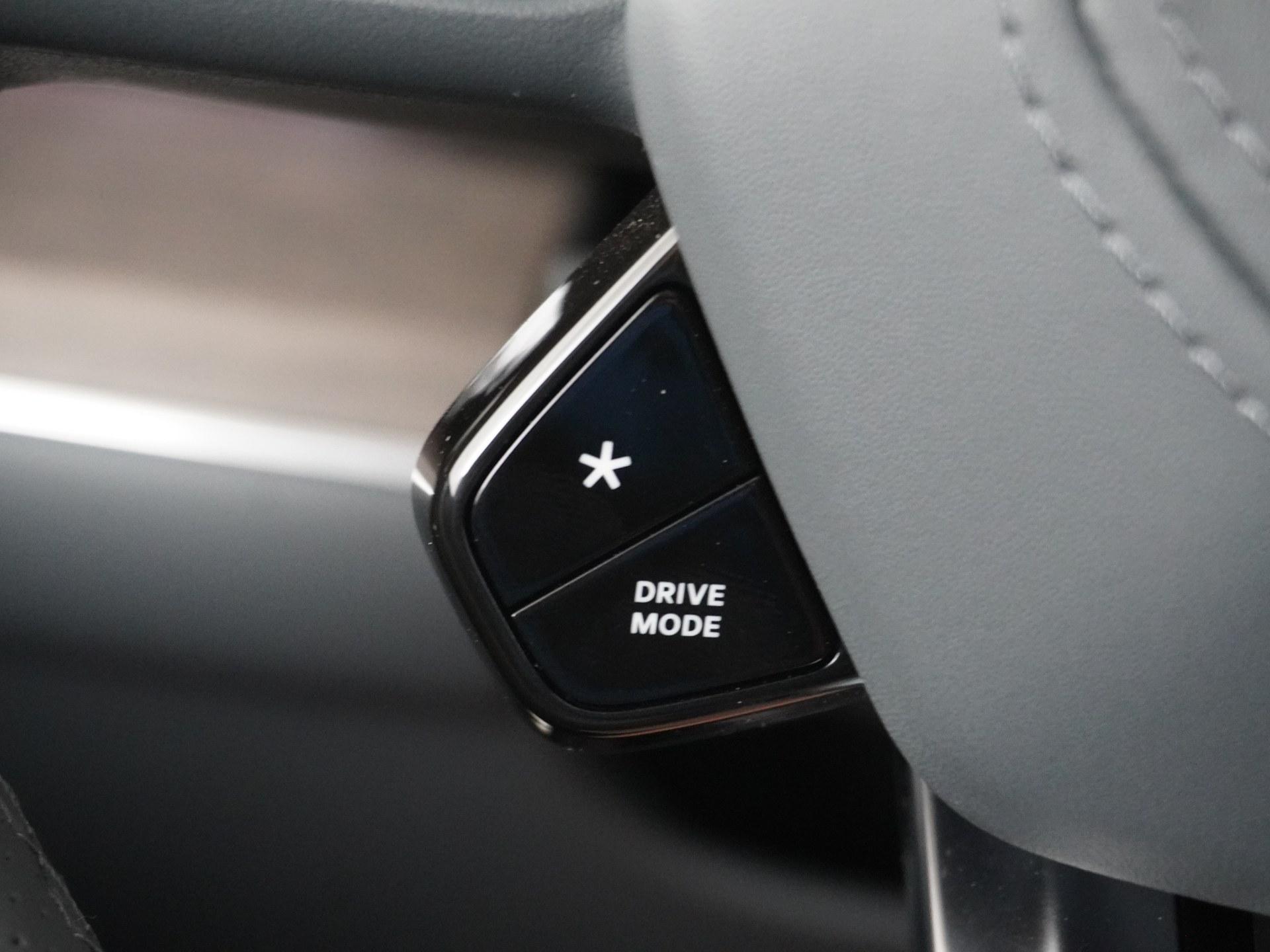 MHero 1 AWD | 142,7 kWh | 480 km WLTP 44