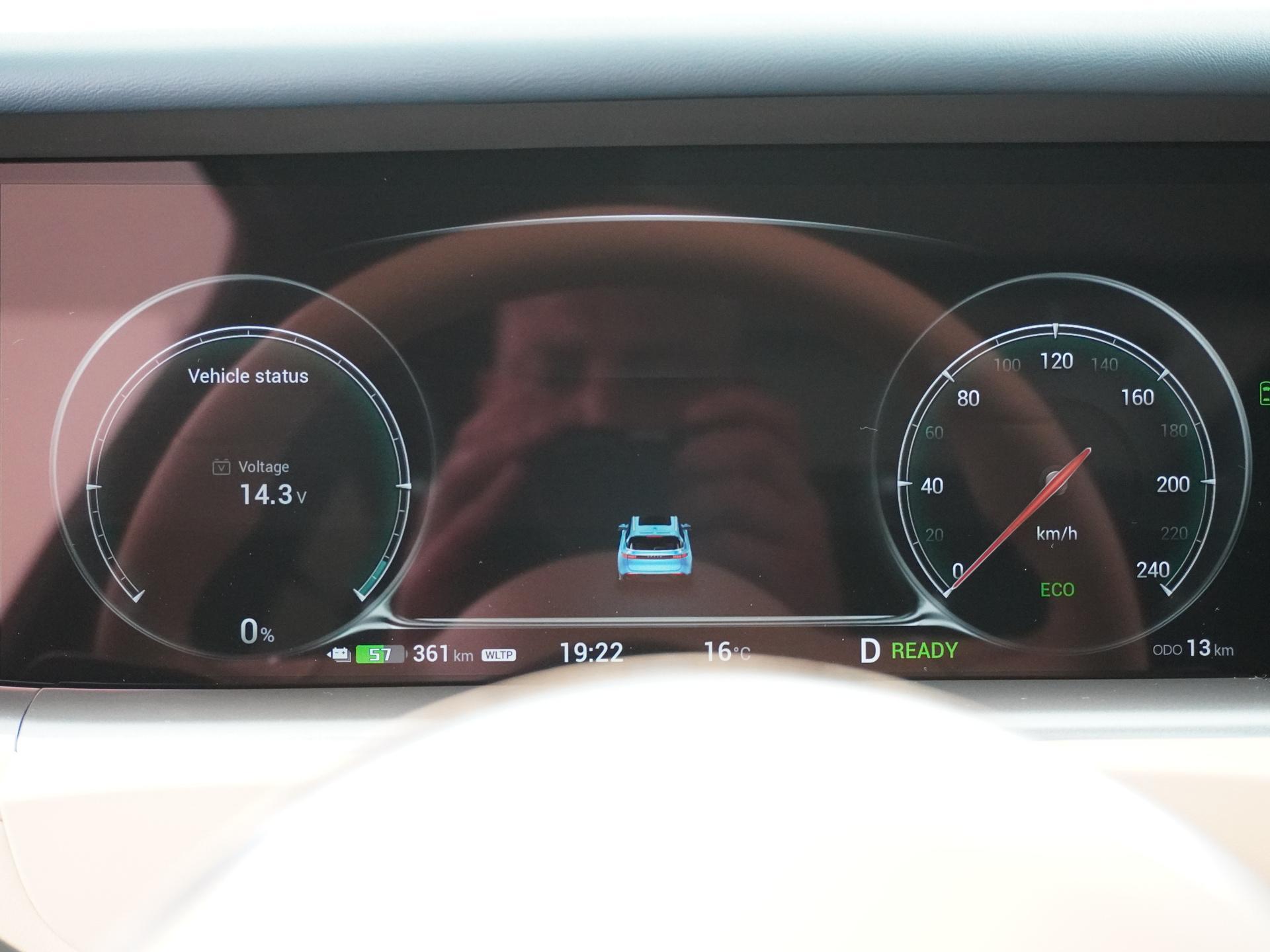 VOYAH Free Business Edition 4WD 106 kWh 28